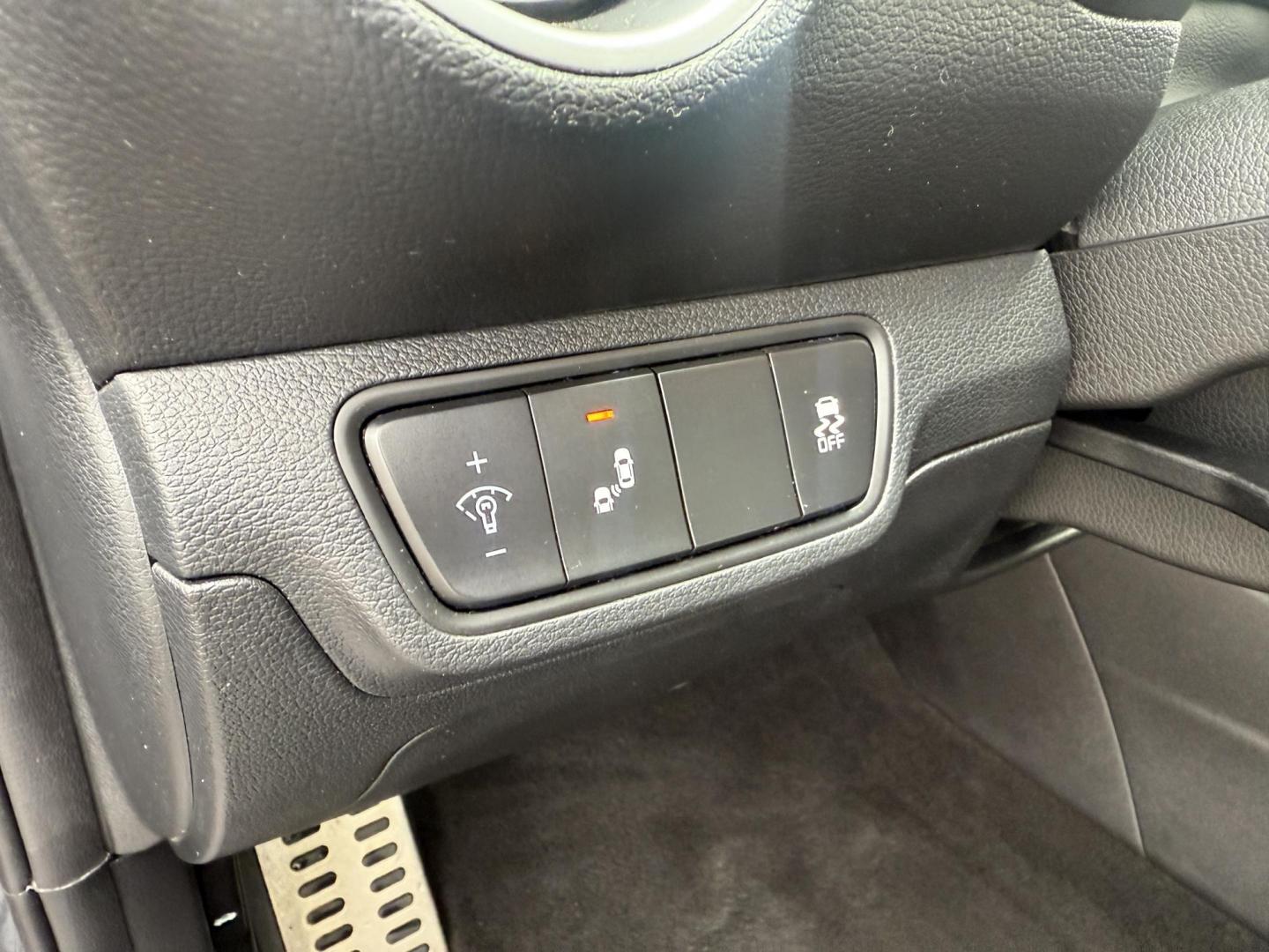 2023 Gray /Black Kia Forte GT Line Auto (3KPF54AD6PE) with an 2.0L I4 DOHC 16V engine, Automatic transmission, located at 11115 Chardon Rd. , Chardon, OH, 44024, (440) 214-9705, 41.580246, -81.241943 - This 2023 Forte GT-Line with the 2.0 MPI engine offers an impressive 39 MPG highway and features full LED exterior lighting, a 4.2" gauge cluster screen, and a 10.25" touchscreen infotainment system with Apple CarPlay, Android Auto, and built-in navigation. Comfort and convenience are enhanced with - Photo#18