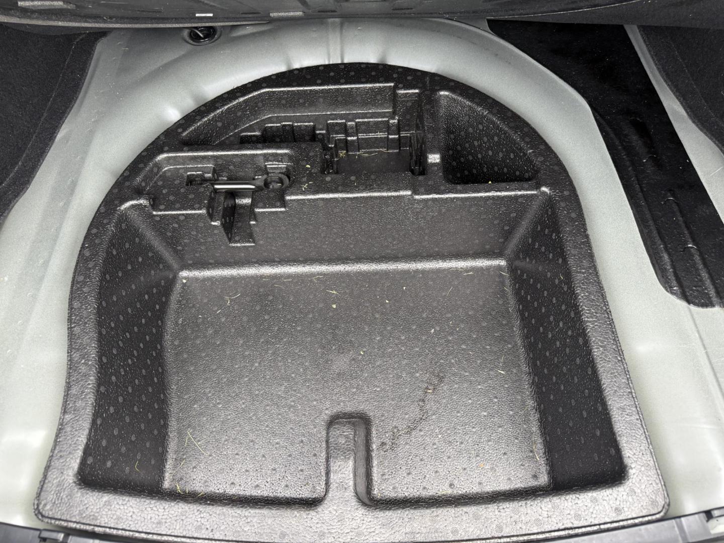 2023 Gray /Black Kia Forte GT Line Auto (3KPF54AD6PE) with an 2.0L I4 DOHC 16V engine, Automatic transmission, located at 11115 Chardon Rd. , Chardon, OH, 44024, (440) 214-9705, 41.580246, -81.241943 - This 2023 Forte GT-Line with the 2.0 MPI engine offers an impressive 39 MPG highway and features full LED exterior lighting, a 4.2" gauge cluster screen, and a 10.25" touchscreen infotainment system with Apple CarPlay, Android Auto, and built-in navigation. Comfort and convenience are enhanced with - Photo#39