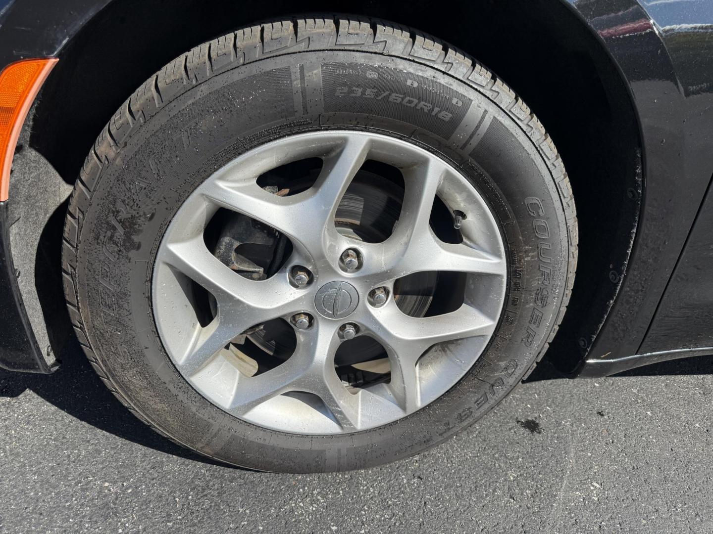 2019 Black /Black Chrysler Pacifica Touring Plus (2C4RC1FG2KR) with an 3.6L V6 DOHC 24V engine, 9A transmission, located at 11115 Chardon Rd. , Chardon, OH, 44024, (440) 214-9705, 41.580246, -81.241943 - Photo#13