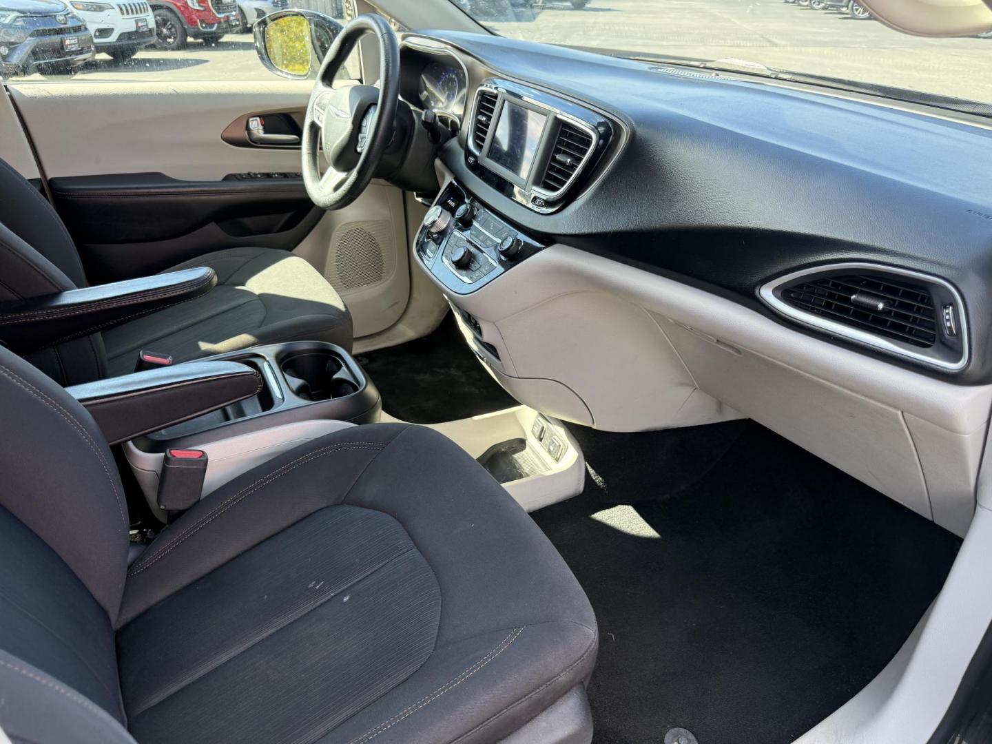 2019 Black /Black Chrysler Pacifica Touring Plus (2C4RC1FG2KR) with an 3.6L V6 DOHC 24V engine, 9A transmission, located at 11115 Chardon Rd. , Chardon, OH, 44024, (440) 214-9705, 41.580246, -81.241943 - Photo#42