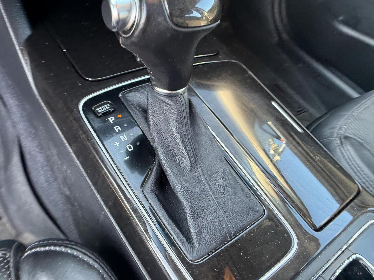 2015 Black /Black Kia Cadenza Premium (KNALN4D72F5) with an 3.3L V6 DOHC 24V engine, 6-Speed Automatic transmission, located at 11115 Chardon Rd. , Chardon, OH, 44024, (440) 214-9705, 41.580246, -81.241943 - This 2015 Kia Cadenza Premium offers a refined driving experience with its 3.3L V6 engine and 6-speed automatic transmission, achieving up to 28 MPG on the highway. Its upscale interior features Nappa leather, heated and cooled power front seats, heated rear seats, dual-zone automatic climate contro - Photo#34