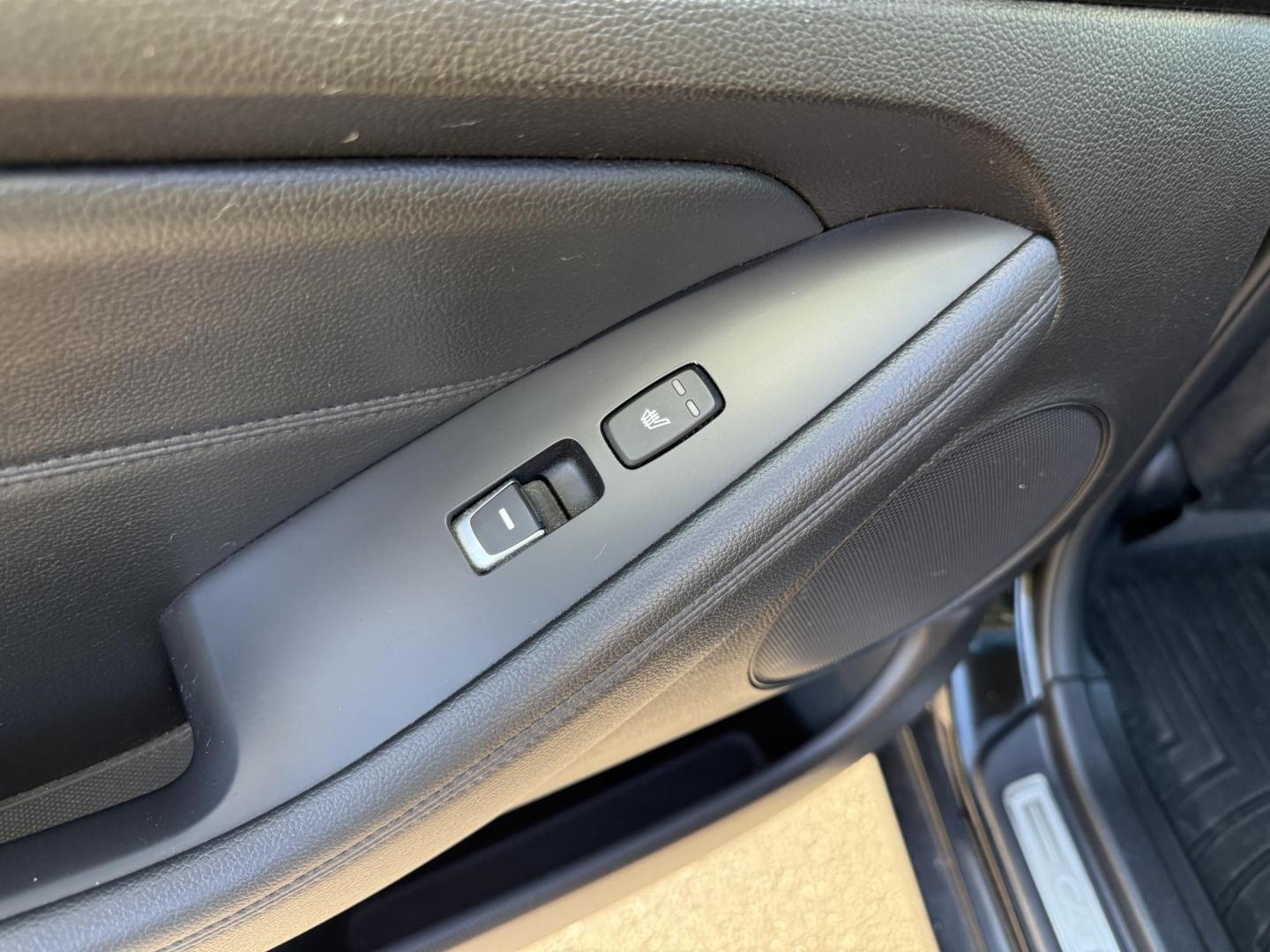 2015 Black /Black Kia Cadenza Premium (KNALN4D72F5) with an 3.3L V6 DOHC 24V engine, 6-Speed Automatic transmission, located at 11115 Chardon Rd. , Chardon, OH, 44024, (440) 214-9705, 41.580246, -81.241943 - This 2015 Kia Cadenza Premium offers a refined driving experience with its 3.3L V6 engine and 6-speed automatic transmission, achieving up to 28 MPG on the highway. Its upscale interior features Nappa leather, heated and cooled power front seats, heated rear seats, dual-zone automatic climate contro - Photo#38