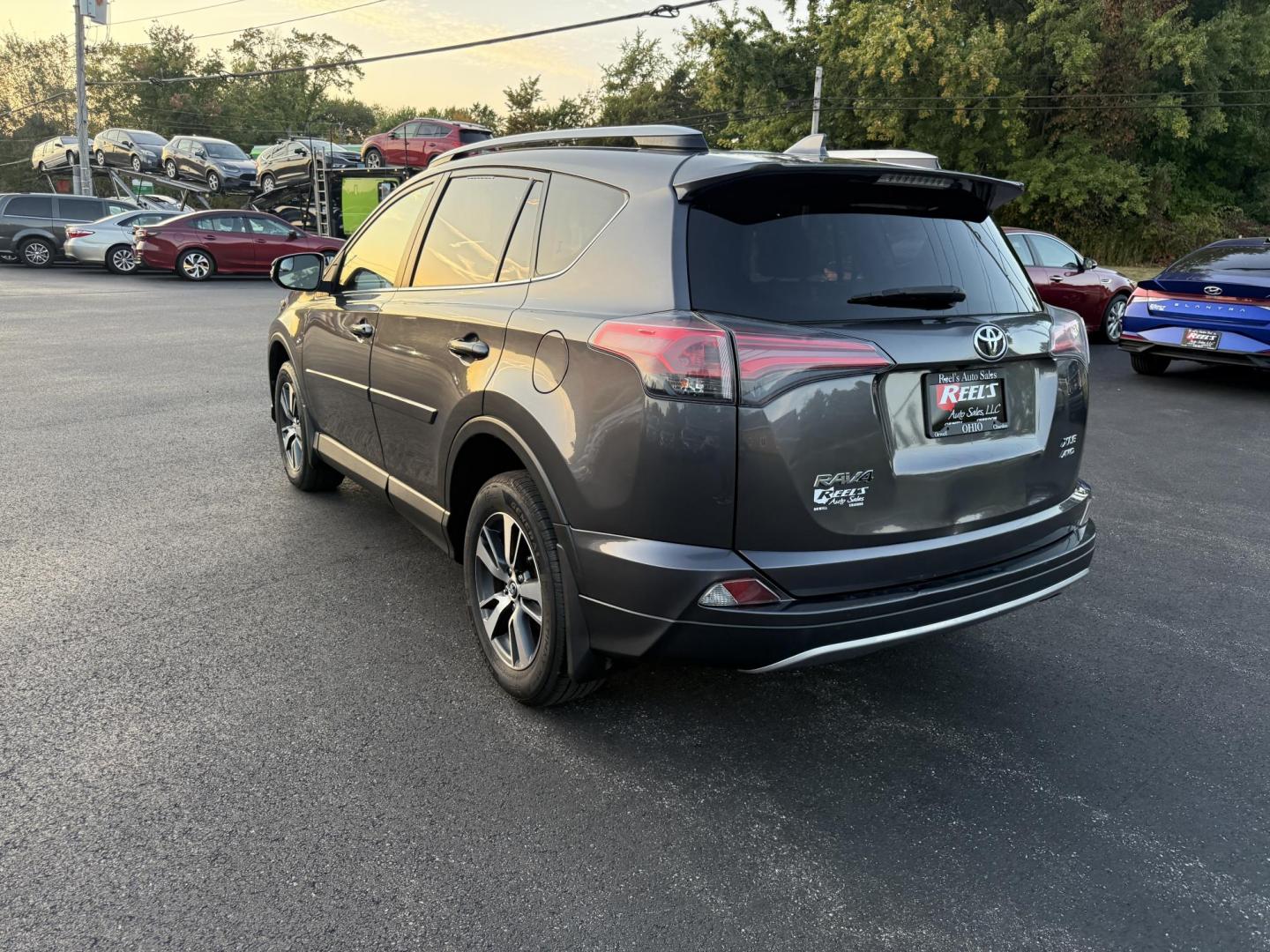 2017 Gray /Black Toyota RAV4 XLE AWD (JTMRFREV4HJ) with an 2.5L I4 DOHC 16V engine, 6A transmission, located at 11115 Chardon Rd. , Chardon, OH, 44024, (440) 214-9705, 41.580246, -81.241943 - One Owner 2017 Toyota RAV4 XLE AWD – Reliable, Versatile, and Packed with Safety Features! Drive with confidence in this one-owner 2017 Toyota RAV4 XLE AWD. Powered by a fuel-efficient 2.5L I4 engine with a 6-speed automatic transmission, this SUV delivers a smooth ride and impressive efficiency - Photo#9