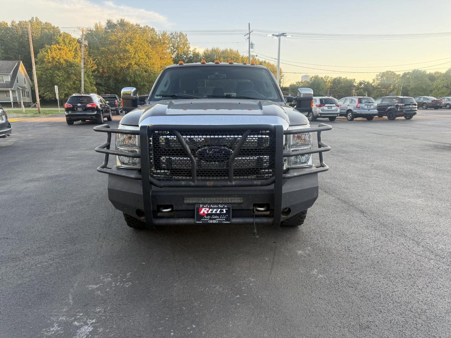 2016 Tan /Gray Ford F-250 SD XLT Crew Cab 4WD (1FT7W2B61GE) with an 6.2L V8 OHV 16V engine, 6-Speed Automatic transmission, located at 547 E. Main St., Orwell, OH, 44076, (440) 437-5893, 41.535435, -80.847855 - This 2016 Ford F-250 XLT Crew Cab is a powerful and capable heavy-duty pickup truck, equipped with a robust 6.2L V8 engine and a 6-speed automatic transmission. Designed for serious work, it features 3.73 gearing and boasts an impressive towing capacity of up to 12,500 pounds, making it ideal for ha - Photo#1