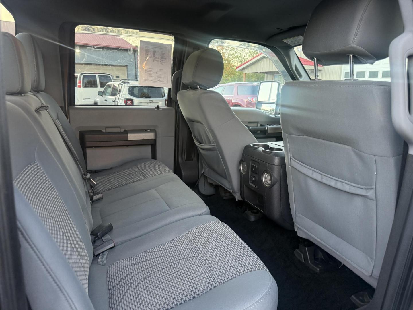 2016 Tan /Gray Ford F-250 SD XLT Crew Cab 4WD (1FT7W2B61GE) with an 6.2L V8 OHV 16V engine, 6-Speed Automatic transmission, located at 547 E. Main St., Orwell, OH, 44076, (440) 437-5893, 41.535435, -80.847855 - This 2016 Ford F-250 XLT Crew Cab is a powerful and capable heavy-duty pickup truck, equipped with a robust 6.2L V8 engine and a 6-speed automatic transmission. Designed for serious work, it features 3.73 gearing and boasts an impressive towing capacity of up to 12,500 pounds, making it ideal for ha - Photo#40