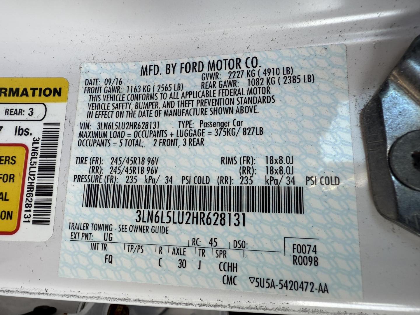 2017 White /White Lincoln MKZ Hybrid Select (3LN6L5LU2HR) with an 2.0L L4 DOHC 16V HYBRID engine, Automatic transmission, located at 547 E. Main St., Orwell, OH, 44076, (440) 437-5893, 41.535435, -80.847855 - Photo#22