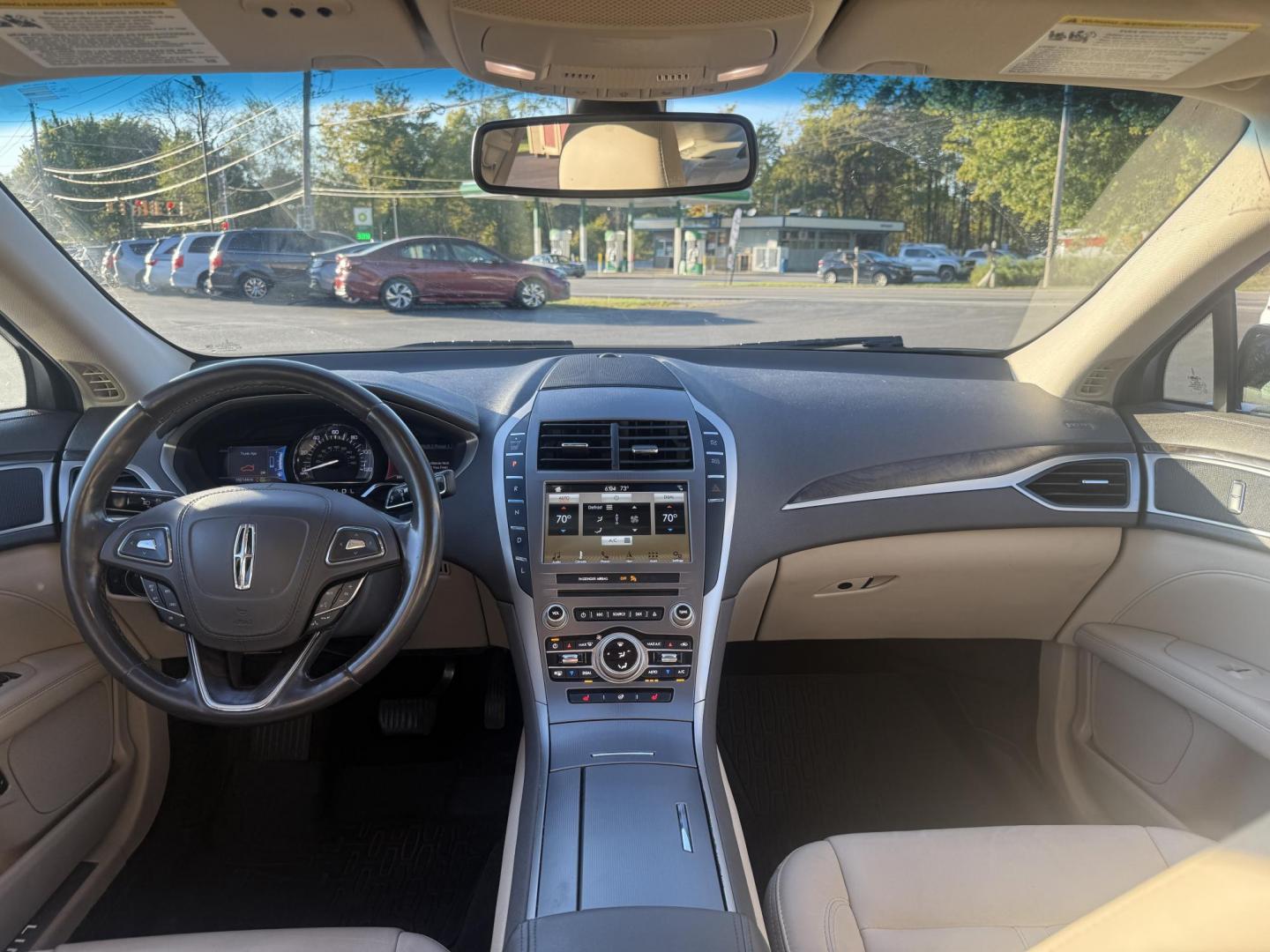 2017 White /White Lincoln MKZ Hybrid Select (3LN6L5LU2HR) with an 2.0L L4 DOHC 16V HYBRID engine, Automatic transmission, located at 547 E. Main St., Orwell, OH, 44076, (440) 437-5893, 41.535435, -80.847855 - Photo#40