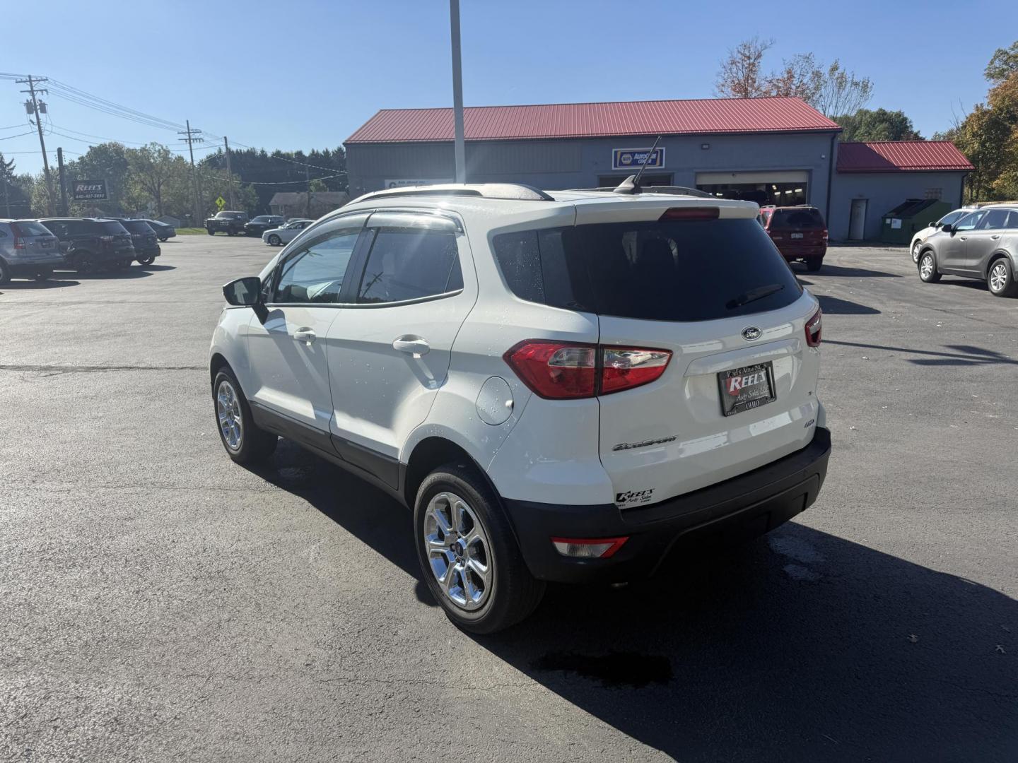 2020 White /Black Ford EcoSport SE AWD (MAJ6S3GL9LC) with an 2.0L I4 DOHC 16V engine, 6A transmission, located at 547 E. Main St., Orwell, OH, 44076, (440) 437-5893, 41.535435, -80.847855 - Discover comfort, technology, and versatility in this One Owner 2020 Ford EcoSport SE with All-Wheel Drive and a fuel-efficient 2.0L I4 Duratec engine. Enjoy smooth, responsive performance thanks to its 6-speed automatic transmission and achieve up to 29 MPG on the highway. Inside, you’ll find a w - Photo#9