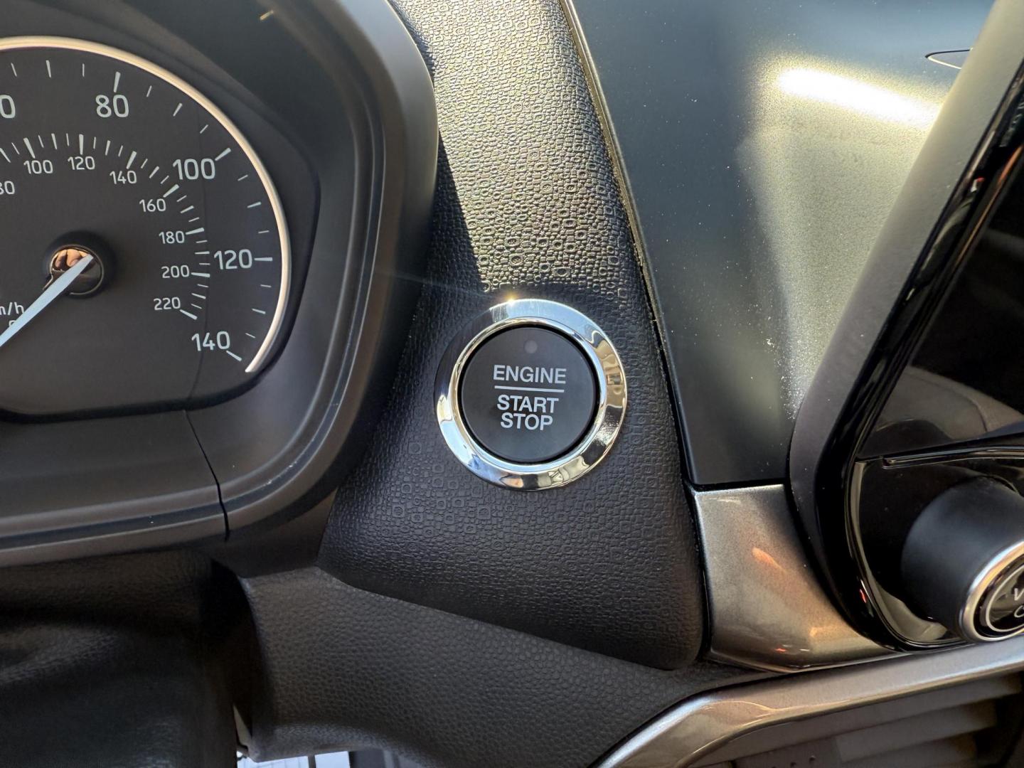 2020 White /Black Ford EcoSport SE AWD (MAJ6S3GL9LC) with an 2.0L I4 DOHC 16V engine, 6A transmission, located at 547 E. Main St., Orwell, OH, 44076, (440) 437-5893, 41.535435, -80.847855 - Discover comfort, technology, and versatility in this One Owner 2020 Ford EcoSport SE with All-Wheel Drive and a fuel-efficient 2.0L I4 Duratec engine. Enjoy smooth, responsive performance thanks to its 6-speed automatic transmission and achieve up to 29 MPG on the highway. Inside, you’ll find a w - Photo#23