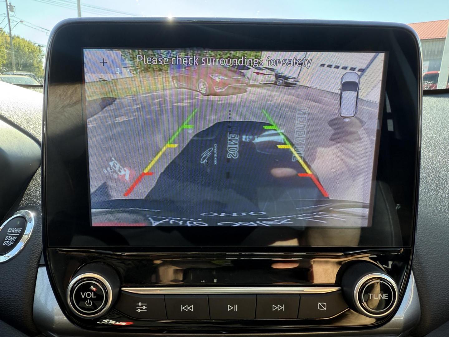 2020 White /Black Ford EcoSport SE AWD (MAJ6S3GL9LC) with an 2.0L I4 DOHC 16V engine, 6A transmission, located at 547 E. Main St., Orwell, OH, 44076, (440) 437-5893, 41.535435, -80.847855 - Discover comfort, technology, and versatility in this One Owner 2020 Ford EcoSport SE with All-Wheel Drive and a fuel-efficient 2.0L I4 Duratec engine. Enjoy smooth, responsive performance thanks to its 6-speed automatic transmission and achieve up to 29 MPG on the highway. Inside, you’ll find a w - Photo#28