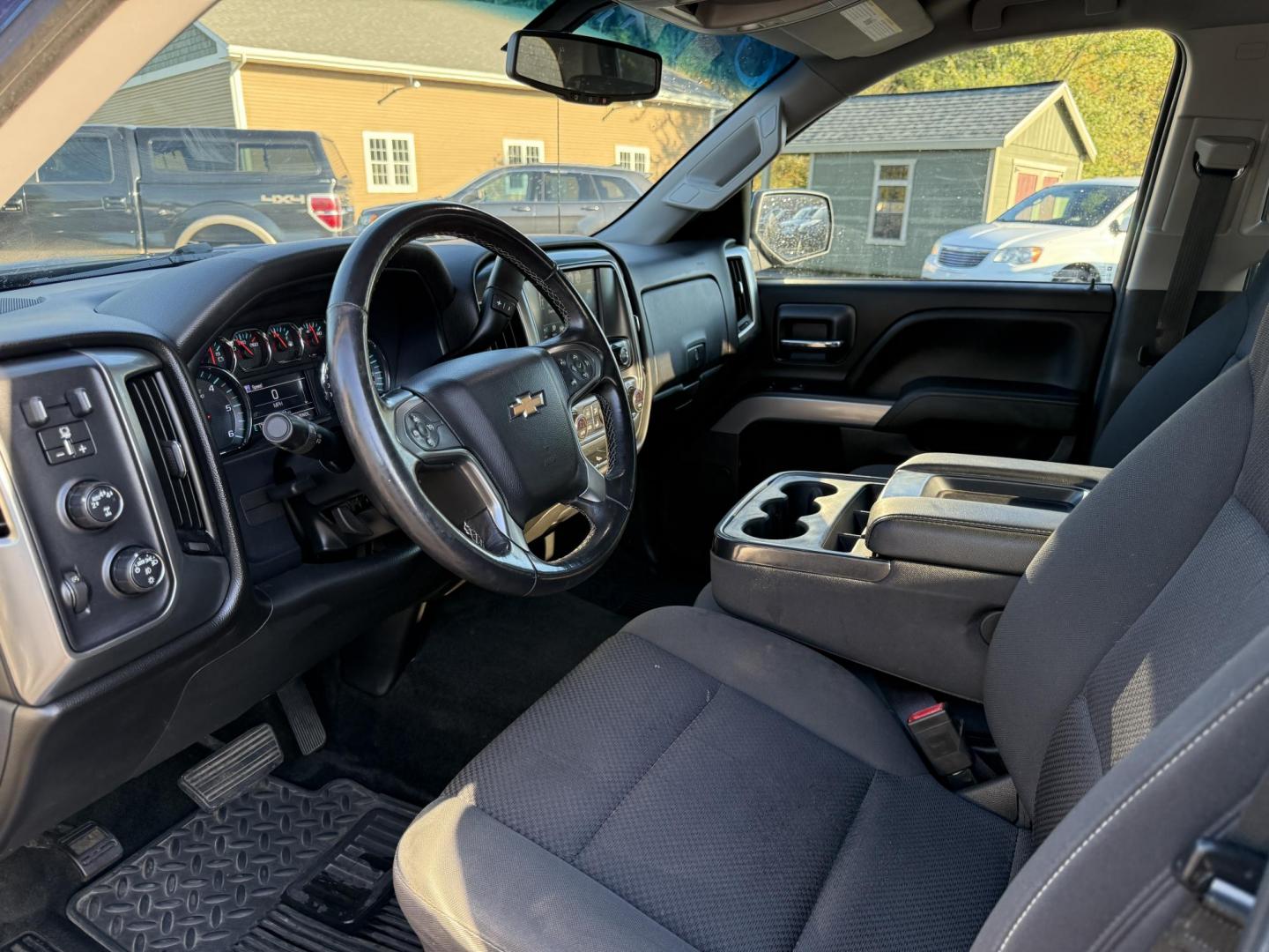 2018 Blue /Black Chevrolet Silverado 1500 LT Z71 Crew Cab Short Box 4WD (3GCUKRECXJG) with an 5.3L V8 OHV 16V engine, 6A transmission, located at 11115 Chardon Rd. , Chardon, OH, 44024, (440) 214-9705, 41.580246, -81.241943 - Rugged, reliable, and ready for work or play, this 2018 Chevrolet Silverado 1500 LT Z71 Crew Cab is the perfect blend of power, capability, and comfort. Under the hood, it boasts a proven 5.3-liter EcoTec3 V8 engine paired with a smooth 6-speed automatic transmission and 3.42 rear axle gearing, offe - Photo#15