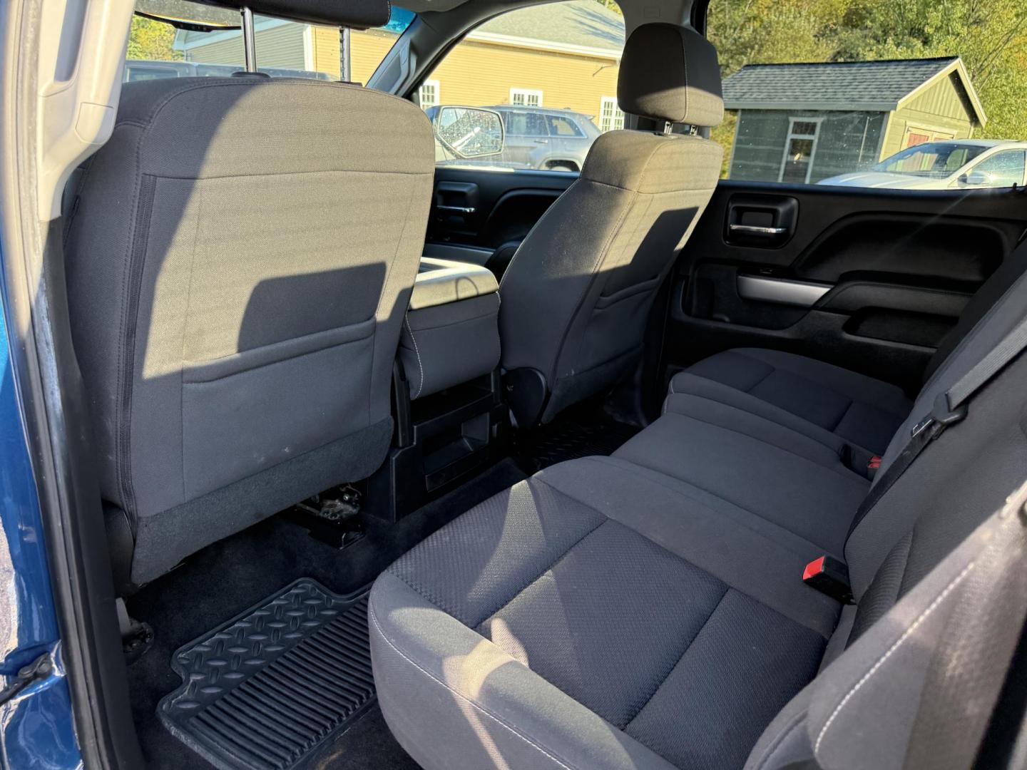2018 Blue /Black Chevrolet Silverado 1500 LT Z71 Crew Cab Short Box 4WD (3GCUKRECXJG) with an 5.3L V8 OHV 16V engine, 6A transmission, located at 11115 Chardon Rd. , Chardon, OH, 44024, (440) 214-9705, 41.580246, -81.241943 - Rugged, reliable, and ready for work or play, this 2018 Chevrolet Silverado 1500 LT Z71 Crew Cab is the perfect blend of power, capability, and comfort. Under the hood, it boasts a proven 5.3-liter EcoTec3 V8 engine paired with a smooth 6-speed automatic transmission and 3.42 rear axle gearing, offe - Photo#31