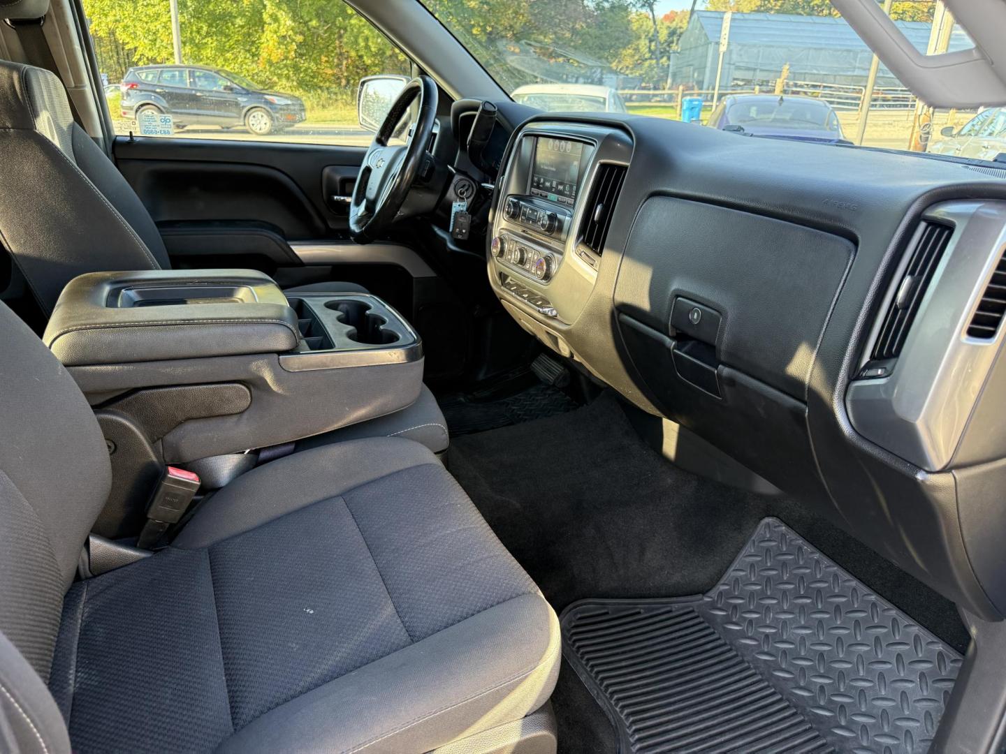 2018 Blue /Black Chevrolet Silverado 1500 LT Z71 Crew Cab Short Box 4WD (3GCUKRECXJG) with an 5.3L V8 OHV 16V engine, 6A transmission, located at 11115 Chardon Rd. , Chardon, OH, 44024, (440) 214-9705, 41.580246, -81.241943 - Rugged, reliable, and ready for work or play, this 2018 Chevrolet Silverado 1500 LT Z71 Crew Cab is the perfect blend of power, capability, and comfort. Under the hood, it boasts a proven 5.3-liter EcoTec3 V8 engine paired with a smooth 6-speed automatic transmission and 3.42 rear axle gearing, offe - Photo#38