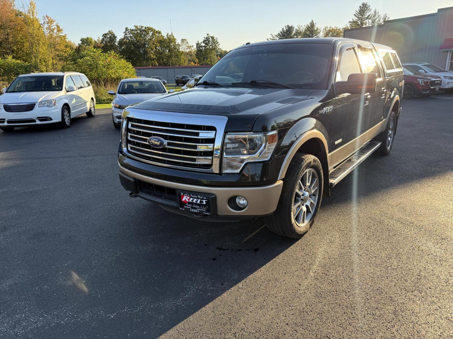 2014 Black /Black Ford F-150 Lariat SuperCrew 5.5-ft. Bed 4WD (1FTFW1ET7EK) with an 3.5L V6 Twin TURBO engine, 6-Speed Automatic transmission, located at 11115 Chardon Rd. , Chardon, OH, 44024, (440) 214-9705, 41.580246, -81.241943 - Experience impressive power and premium features with this 2014 Ford F-150 Lariat Crew Cab 4WD. Equipped with a 3.5L Twin Turbo EcoBoost V6 engine (365 hp/420 lb-ft) paired to a 6-speed automatic transmission and 3.55 rear axle, this F-150 offers a towing capacity of up to 9,700 pounds and versatile - Photo#0