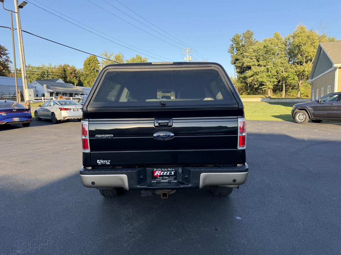 2014 Black /Black Ford F-150 Lariat SuperCrew 5.5-ft. Bed 4WD (1FTFW1ET7EK) with an 3.5L V6 Twin TURBO engine, 6-Speed Automatic transmission, located at 11115 Chardon Rd. , Chardon, OH, 44024, (440) 214-9705, 41.580246, -81.241943 - Experience impressive power and premium features with this 2014 Ford F-150 Lariat Crew Cab 4WD. Equipped with a 3.5L Twin Turbo EcoBoost V6 engine (365 hp/420 lb-ft) paired to a 6-speed automatic transmission and 3.55 rear axle, this F-150 offers a towing capacity of up to 9,700 pounds and versatile - Photo#10