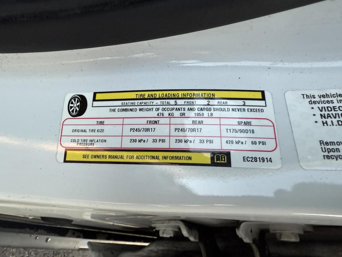 2014 White /Black Jeep Grand Cherokee Laredo 4WD (1C4RJFAG1EC) with an 3.6L V6 DOHC 24V FFV engine, 8-Speed Automatic transmission, located at 11115 Chardon Rd. , Chardon, OH, 44024, (440) 214-9705, 41.580246, -81.241943 - This 2014 Jeep Grand Cherokee Laredo 4WD delivers a great mix of capability, efficiency, and comfort. Powered by the reliable 3.6L Pentastar V6 engine paired with an 8-speed automatic transmission, it offers smooth performance and up to 24 MPG on the highway. With 4WD and a 3,500-pound towing capaci - Photo#19