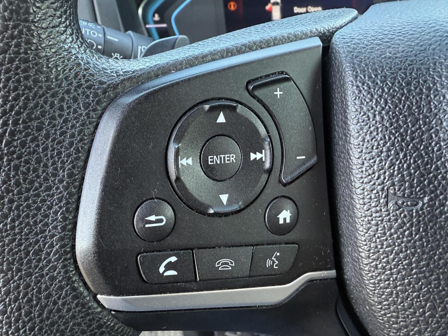 2019 Gray /Tan Honda Odyssey EX (5FNRL6H54KB) with an 3.5L V6 SOHC 24V engine, 9A transmission, located at 11115 Chardon Rd. , Chardon, OH, 44024, (440) 214-9705, 41.580246, -81.241943 - This 2019 Honda Odyssey EX is the ultimate family minivan, combining smart technology, advanced safety, and everyday comfort. Powered by a 3.5L Earth Dreams V6 engine and smooth 9-speed automatic transmission, it delivers up to 28 MPG on the highway for efficient road trips or daily drives. Inside, - Photo#20