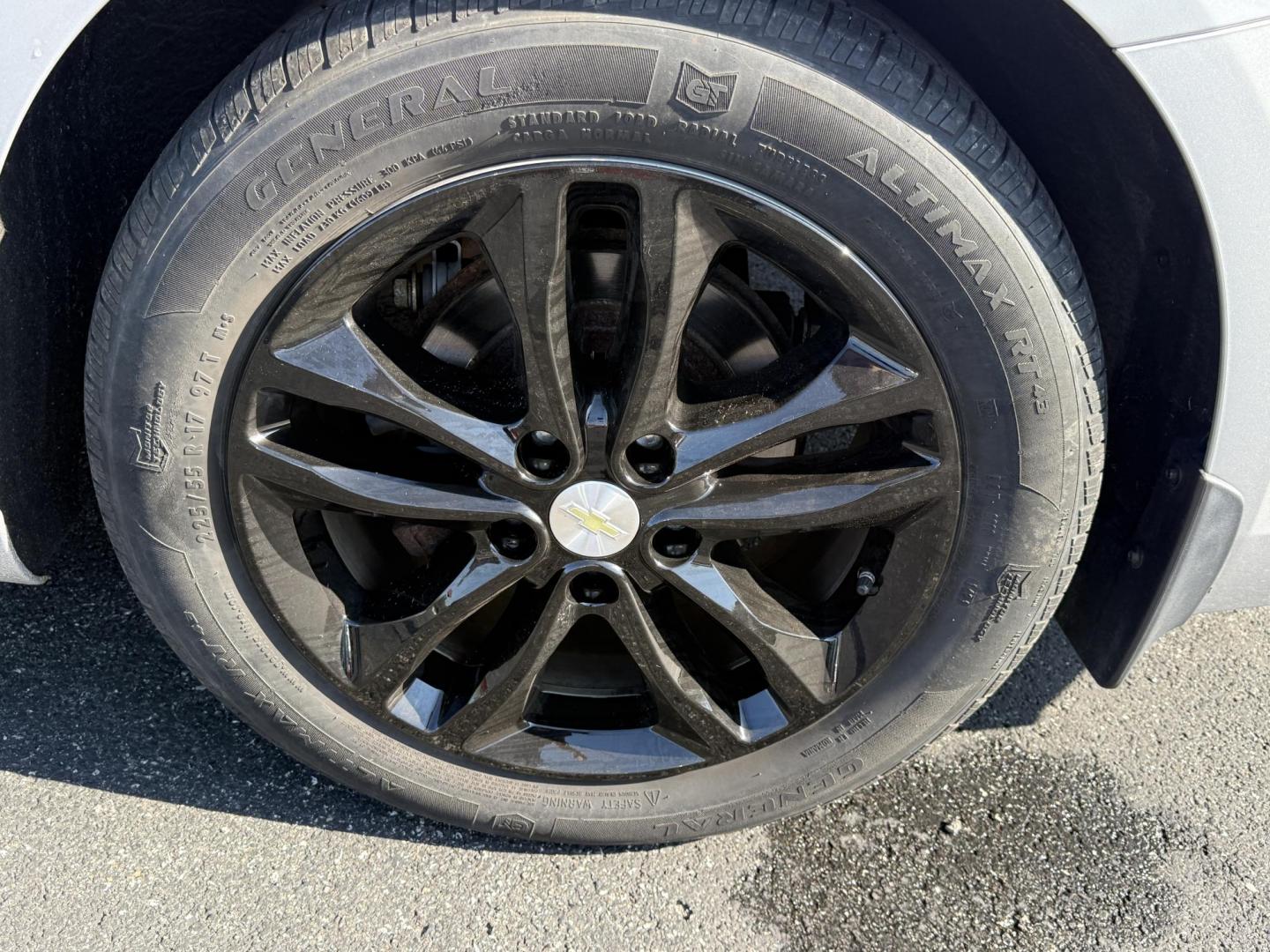 2016 Silver /Black Chevrolet Malibu 1LT (1G1ZE5ST0GF) with an 1.5L I4 DOHC 16V TURBO engine, 6A transmission, located at 11115 Chardon Rd. , Chardon, OH, 44024, (440) 214-9705, 41.580246, -81.241943 - 2016 Chevrolet Malibu LT – Efficient, Modern, and Well-Equipped ---- This 2016 Chevrolet Malibu LT is a stylish and efficient midsize sedan, powered by a 1.5L turbocharged EcoTec I4 engine paired with a 6-speed automatic transmission. Enjoy impressive fuel economy with up to 36 MPG on the highway, - Photo#11