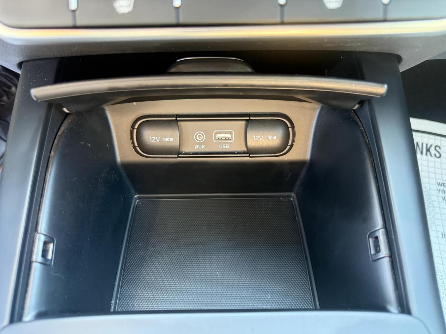 2017 Gray /Black Kia Sorento LX AWD (5XYPGDA32HG) with an 2.4L I4 DOHC 16V engine, 6A transmission, located at 547 E. Main St., Orwell, OH, 44076, (440) 437-5893, 41.535435, -80.847855 - Experience comfort, capability, and advanced technology with this 2017 Kia Sorento LX All-Wheel Drive! Powered by a fuel-efficient 2.4L GDI engine paired with a smooth 6-speed automatic transmission, the Sorento delivers confident performance and up to 25 MPG on the highway. The locking center diffe - Photo#31