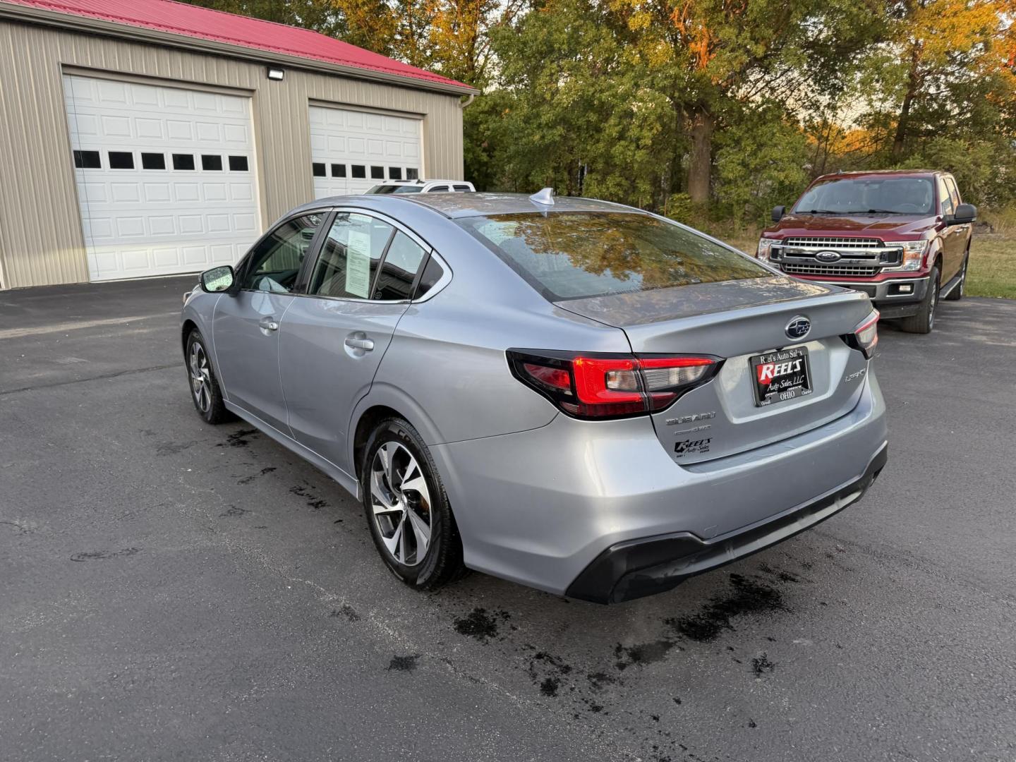 2020 Silver /Black Subaru Legacy Premium (4S3BWAE65L3) with an 2.5L H4 DOHC 16V engine, Automatic transmission, located at 547 E. Main St., Orwell, OH, 44076, (440) 437-5893, 41.535435, -80.847855 - 2020 Subaru Legacy Premium – Advanced Safety, Comfort, and All-Weather Confidence Drive with confidence and style in this well-equipped 2020 Subaru Legacy Premium! Powered by a reliable 2.5L H4 engine and Subaru’s renowned Symmetrical All-Wheel Drive, this sedan delivers excellent traction in a - Photo#9