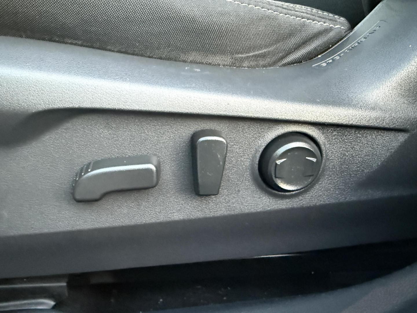 2020 Silver /Black Subaru Legacy Premium (4S3BWAE65L3) with an 2.5L H4 DOHC 16V engine, Automatic transmission, located at 547 E. Main St., Orwell, OH, 44076, (440) 437-5893, 41.535435, -80.847855 - 2020 Subaru Legacy Premium – Advanced Safety, Comfort, and All-Weather Confidence Drive with confidence and style in this well-equipped 2020 Subaru Legacy Premium! Powered by a reliable 2.5L H4 engine and Subaru’s renowned Symmetrical All-Wheel Drive, this sedan delivers excellent traction in a - Photo#18