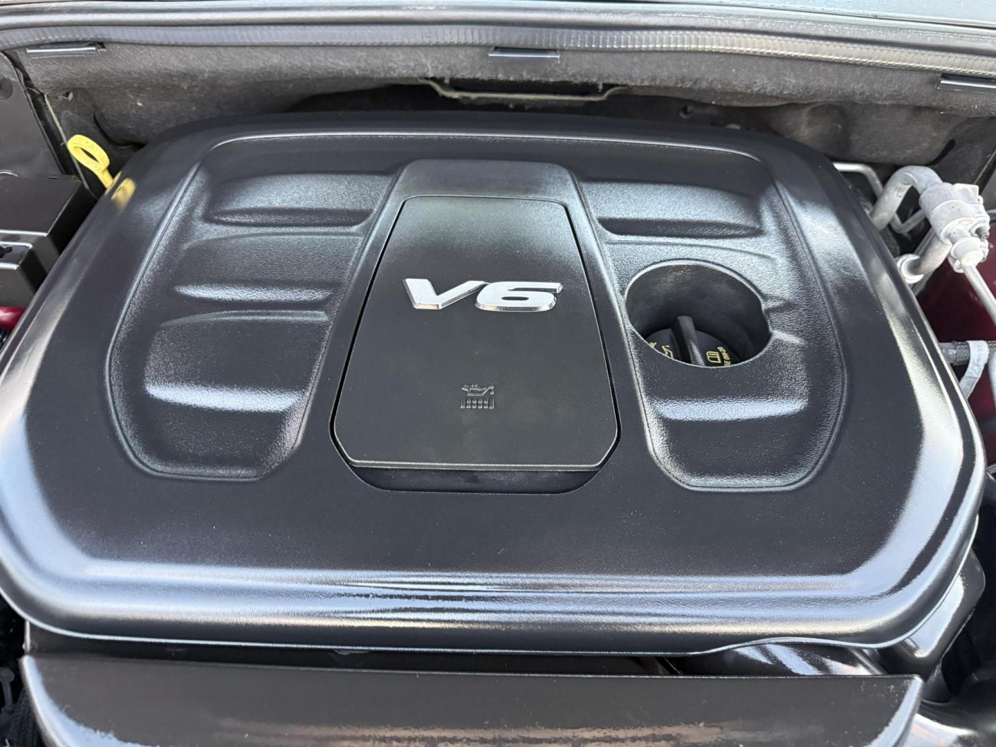 2018 Red /Black Jeep Grand Cherokee Laredo E 4WD (1C4RJFAG9JC) with an 3.6L V6 DOHC 24V engine, 8A transmission, located at 547 E. Main St., Orwell, OH, 44076, (440) 437-5893, 41.535435, -80.847855 - 2018 Jeep Grand Cherokee Laredo E – Trail Ready, Tech Loaded, and Built to Impress! Experience legendary Jeep capability and premium comfort with this 2018 Grand Cherokee Laredo E. Featuring the powerful and reliable 3.6L Pentastar V6 paired with an 8-speed automatic transmission, this SUV deliv - Photo#16