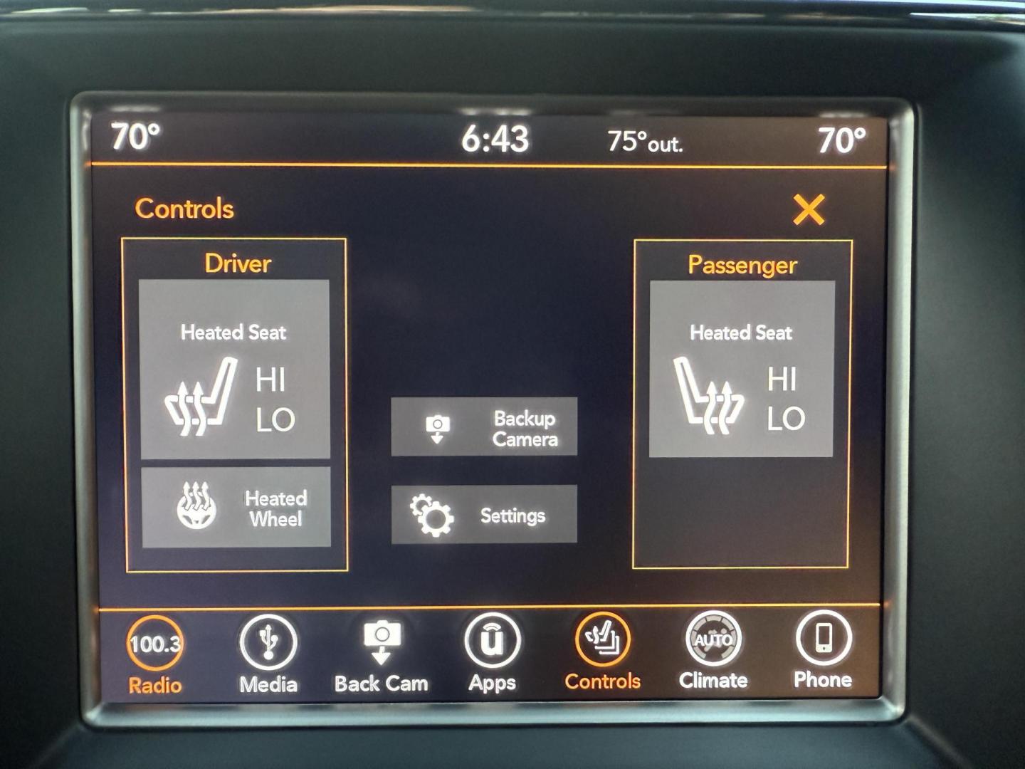 2018 Red /Black Jeep Grand Cherokee Laredo E 4WD (1C4RJFAG9JC) with an 3.6L V6 DOHC 24V engine, 8A transmission, located at 547 E. Main St., Orwell, OH, 44076, (440) 437-5893, 41.535435, -80.847855 - 2018 Jeep Grand Cherokee Laredo E – Trail Ready, Tech Loaded, and Built to Impress! Experience legendary Jeep capability and premium comfort with this 2018 Grand Cherokee Laredo E. Featuring the powerful and reliable 3.6L Pentastar V6 paired with an 8-speed automatic transmission, this SUV deliv - Photo#27