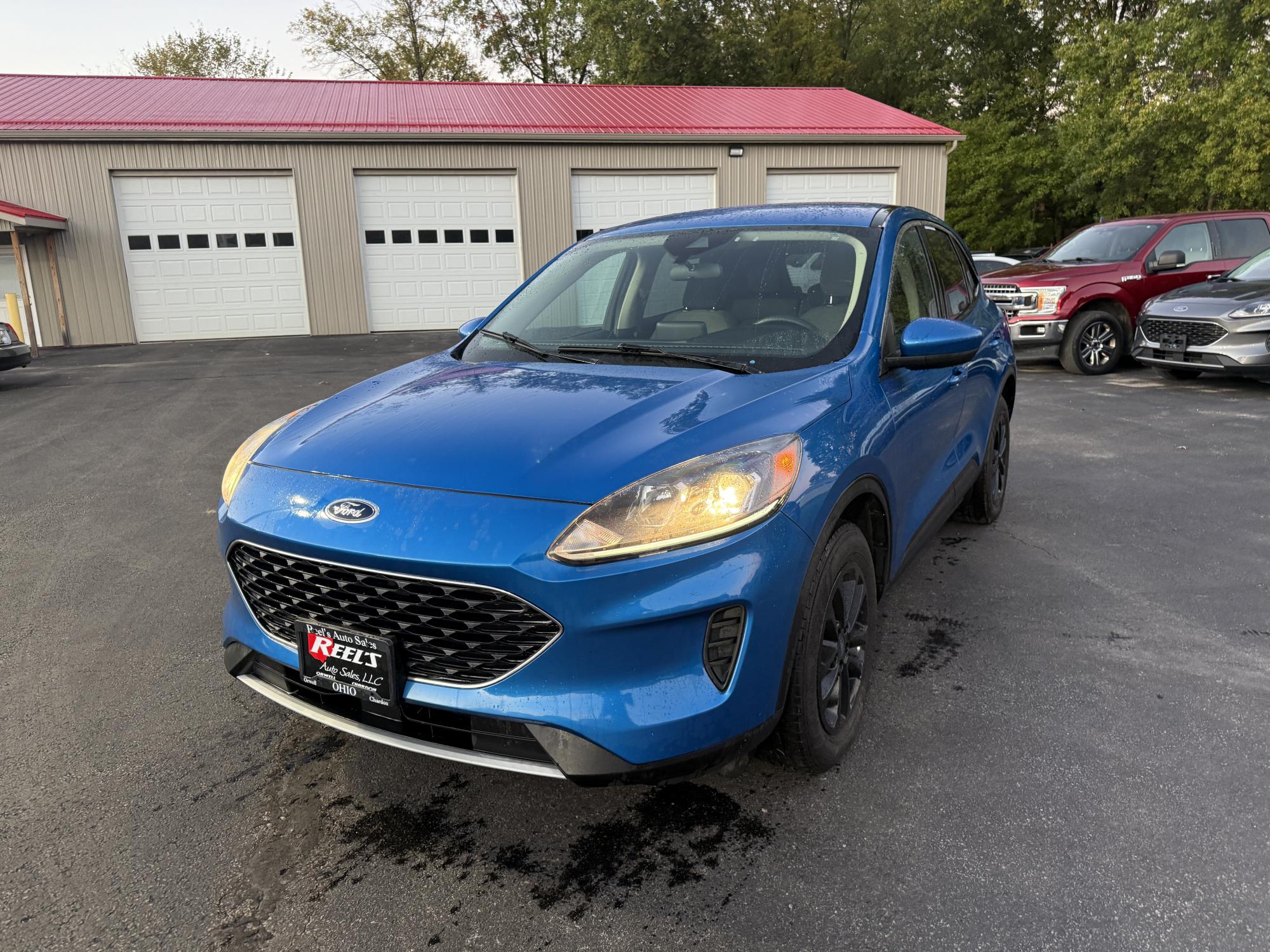 photo of 2020 Ford Escape SE AWD