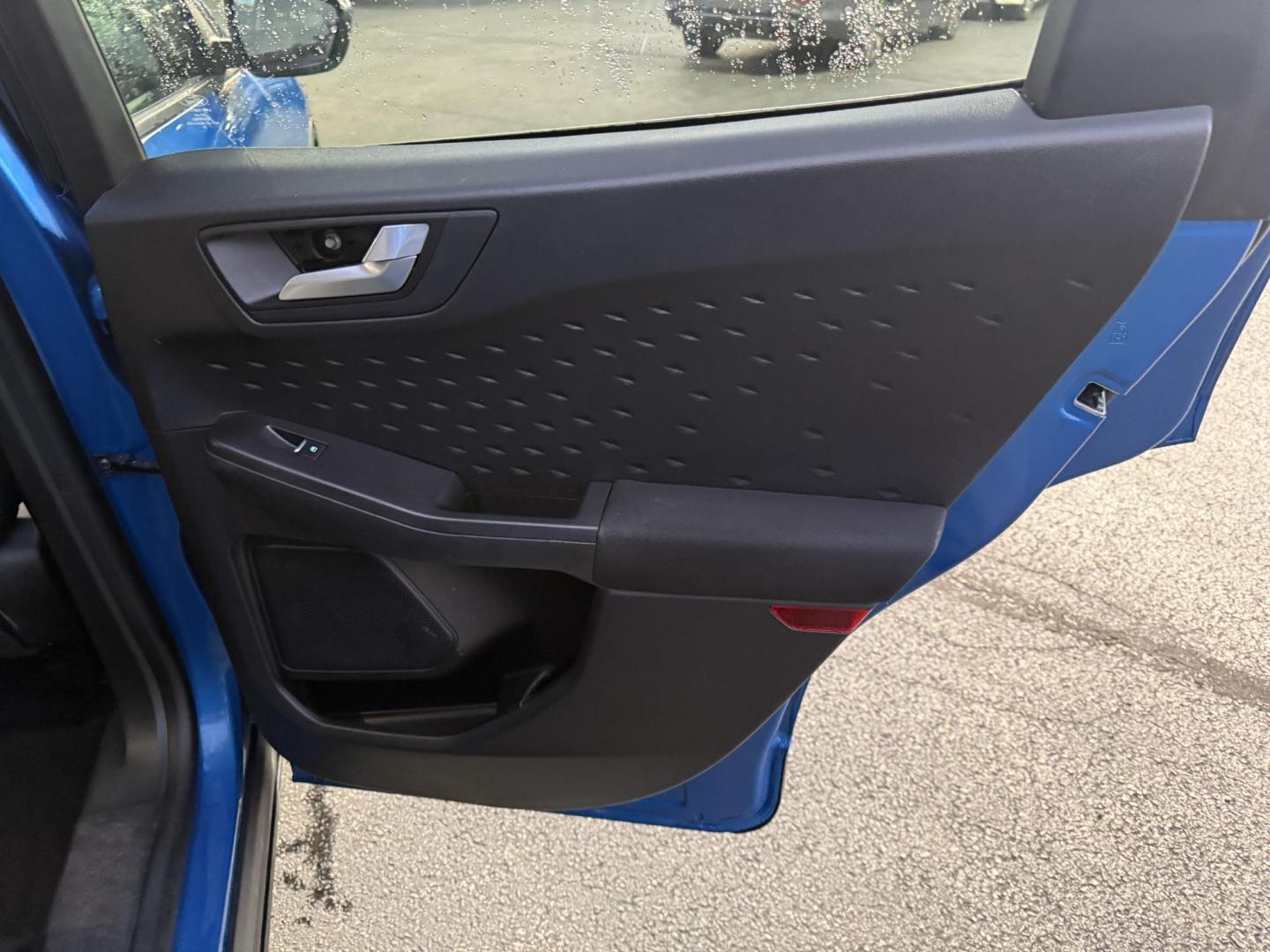 2020 Blue /Gray Ford Escape SE AWD (1FMCU9G62LU) with an 1.5L I3 DOHC 16V TURBO engine, 8-Speed Automatic transmission, located at 547 E. Main St., Orwell, OH, 44076, (440) 437-5893, 41.535435, -80.847855 - 2020 Ford Escape SE 4WD – Modern Style, Smart Technology, Unmatched Versatility Elevate your drive with this 2020 Ford Escape SE 4WD, a perfect blend of style, comfort, and cutting-edge technology. Enjoy the efficiency and power of its turbocharged engine and 8-speed automatic transmission, deliv - Photo#35
