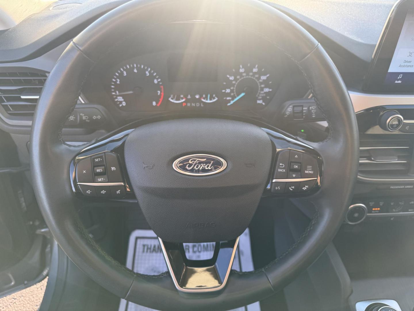 2022 Gray /Gray Ford Escape SE AWD (1FMCU9G6XNU) with an 1.5L I3 DOHC 16V TURBO engine, 8-Speed Automatic transmission, located at 547 E. Main St., Orwell, OH, 44076, (440) 437-5893, 41.535435, -80.847855 - Experience modern versatility and comfort with this 2022 Ford Escape SE 4WD. Powered by an efficient turbocharged EcoBoost engine and 8-speed automatic transmission, this SUV offers impressive fuel economy—up to 31 MPG on the highway. The well-equipped interior features heated front seats, a heate - Photo#25