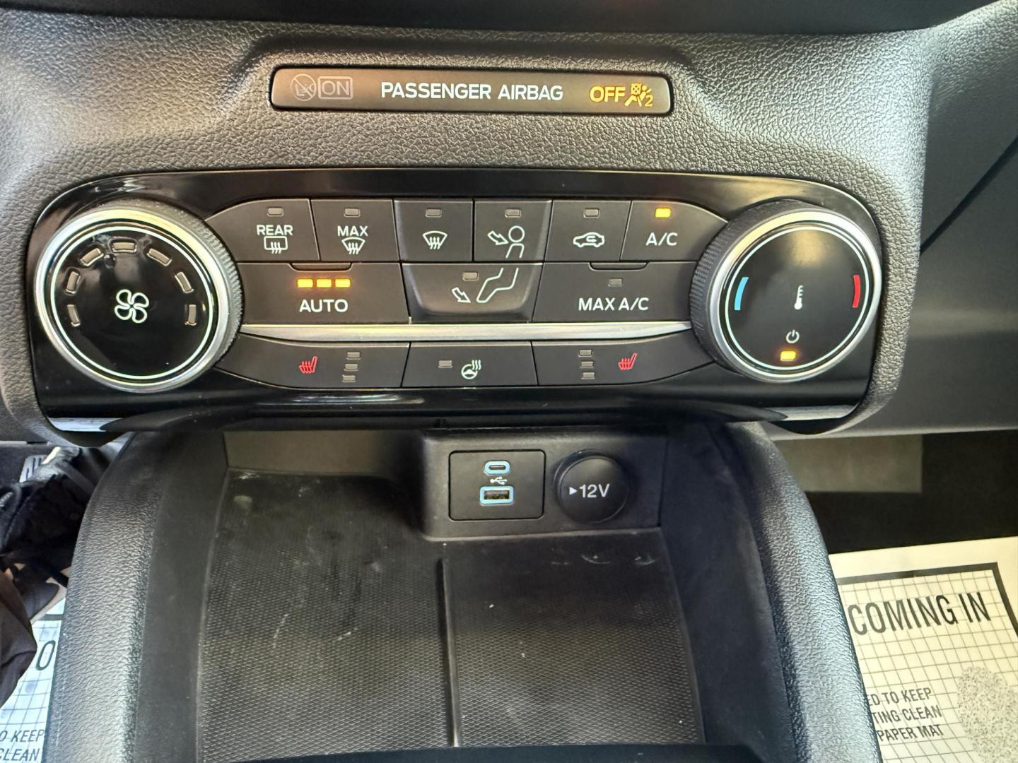 2022 Gray /Gray Ford Escape SE AWD (1FMCU9G6XNU) with an 1.5L I3 DOHC 16V TURBO engine, 8-Speed Automatic transmission, located at 547 E. Main St., Orwell, OH, 44076, (440) 437-5893, 41.535435, -80.847855 - Experience modern versatility and comfort with this 2022 Ford Escape SE 4WD. Powered by an efficient turbocharged EcoBoost engine and 8-speed automatic transmission, this SUV offers impressive fuel economy—up to 31 MPG on the highway. The well-equipped interior features heated front seats, a heate - Photo#30