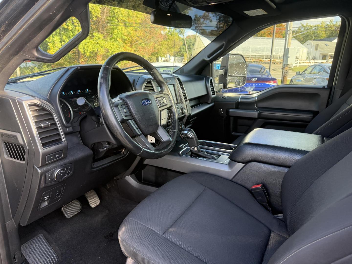 2018 Black /Black Ford F-150 XLT SuperCrew 6.5-ft. Bed 4WD (1FTFW1E58JK) with an 5.0L V8 OHV 16V engine, 10 Speed Auto transmission, located at 11115 Chardon Rd. , Chardon, OH, 44024, (440) 214-9705, 41.580246, -81.241943 - Take on any job or adventure with this 2018 Ford F-150 XLT 4WD Crew Cab, featuring a powerful 5.0L Coyote V8 engine and 10-speed automatic transmission. Equipped with the FX4 Off-Road Package, 3.73 gearing, locking rear differential, and a 36-gallon extended range fuel tank, this truck is built for - Photo#16