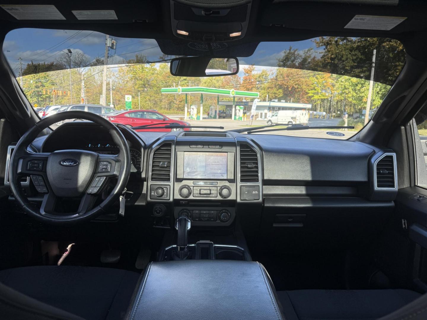2018 Black /Black Ford F-150 XLT SuperCrew 6.5-ft. Bed 4WD (1FTFW1E58JK) with an 5.0L V8 OHV 16V engine, 10 Speed Auto transmission, located at 11115 Chardon Rd. , Chardon, OH, 44024, (440) 214-9705, 41.580246, -81.241943 - Take on any job or adventure with this 2018 Ford F-150 XLT 4WD Crew Cab, featuring a powerful 5.0L Coyote V8 engine and 10-speed automatic transmission. Equipped with the FX4 Off-Road Package, 3.73 gearing, locking rear differential, and a 36-gallon extended range fuel tank, this truck is built for - Photo#37