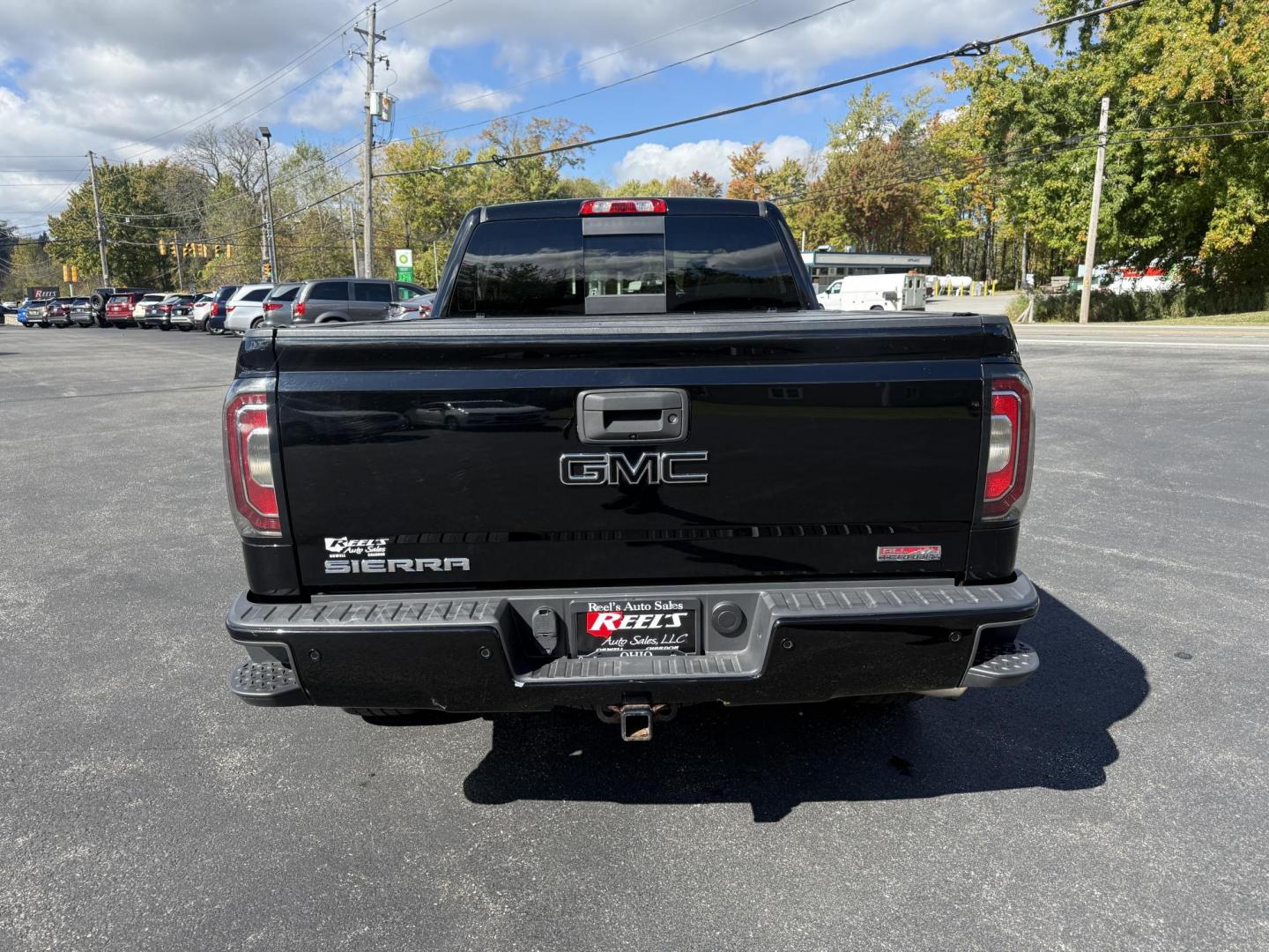 2016 Black /Black GMC Sierra 1500 SLE Double Cab 4WD (1GTV2MEC6GZ) with an 5.3L V8 OHV 16V engine, 6A transmission, located at 11115 Chardon Rd. , Chardon, OH, 44024, (440) 214-9705, 41.580246, -81.241943 - Get the perfect blend of power, capability, and comfort with this 2016 GMC Sierra 1500 SLE Double Cab All Terrain. Driven by a strong 5.3L EcoTec3 V8 engine and 6-speed automatic transmission, this truck boasts a 9,200-pound towing capacity, 3.42 gearing, and a G80 locking rear differential—ready - Photo#9