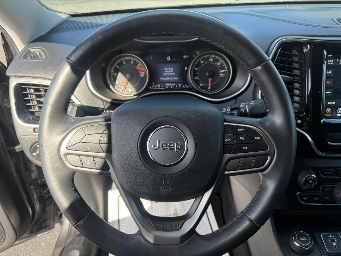2019 Gray /Black Jeep Cherokee Limited 4WD (1C4PJMDX9KD) with an 3.2L V6 DOHC 24V engine, 9A transmission, located at 11115 Chardon Rd. , Chardon, OH, 44024, (440) 214-9705, 41.580246, -81.241943 - Experience refined capability with this 2019 Jeep Cherokee Limited 4WD. Powered by a robust 3.2L V6 engine and smooth 9-speed automatic transmission, this SUV delivers confident performance and up to 27 MPG on the highway. The upscale leather interior features heated front seats, dual-zone automatic - Photo#24