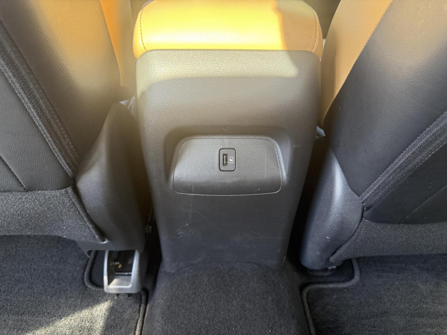 2022 Gray /Brown Nissan Sentra SV (3N1AB8CV3NY) with an 1.8L I4 SFI DOHC 16V engine, Automatic transmission, located at 547 E. Main St., Orwell, OH, 44076, (440) 437-5893, 41.535435, -80.847855 - Upgrade your daily drive with this 2022 Nissan Sentra SV, featuring the desirable SV Premium Package. Enjoy impressive efficiency with a 2.0L I4 engine delivering up to 39 MPG on the highway and 33 MPG combined. The refined interior boasts leather seating, a power driver’s seat, heated front seats - Photo#36