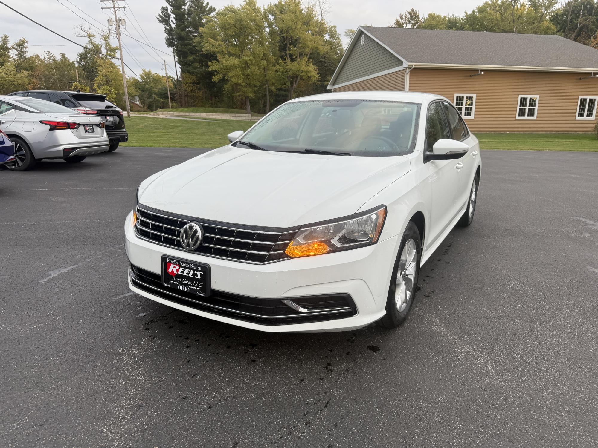photo of 2018 Volkswagen Passat S