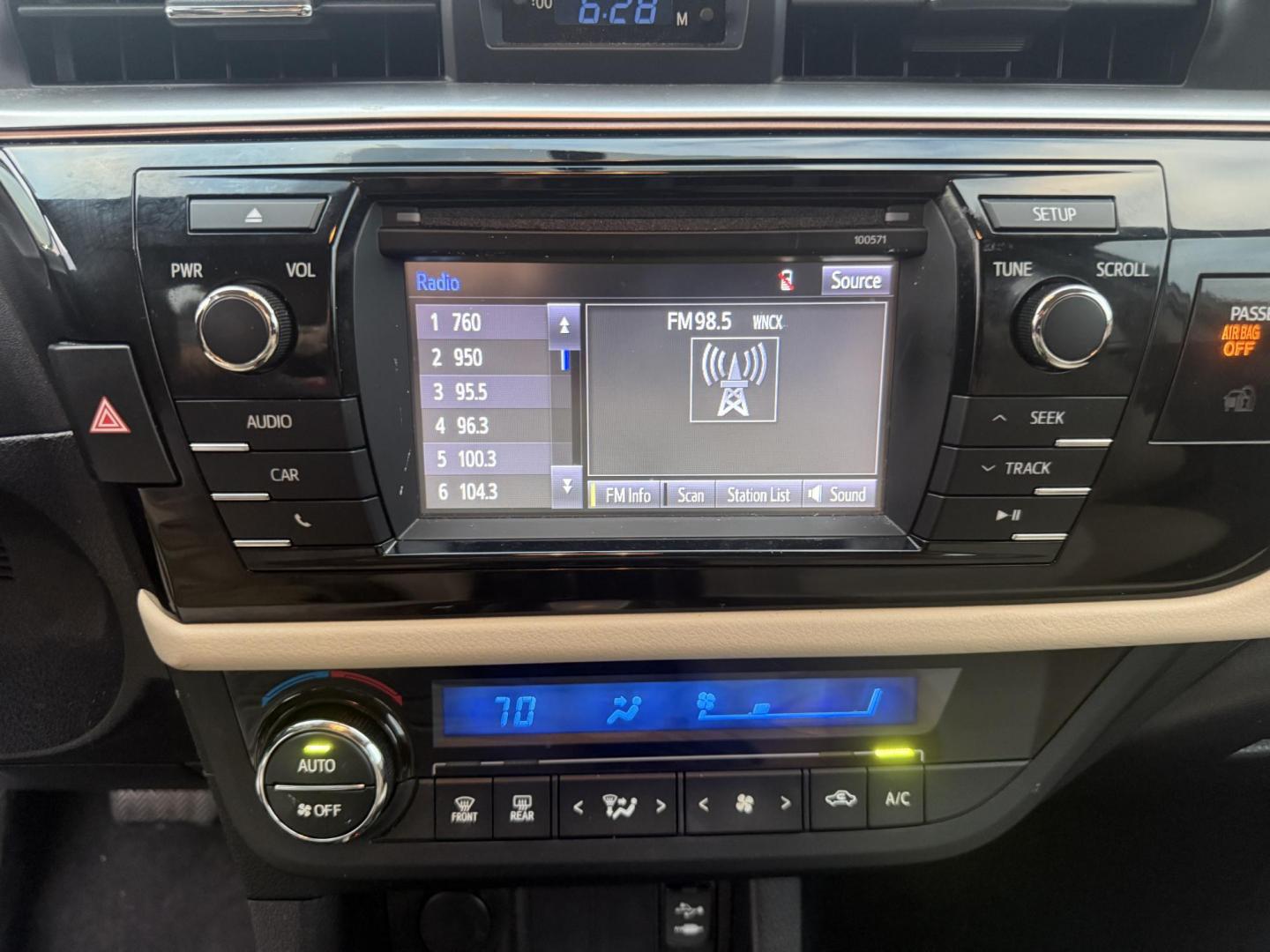 2016 Gray /Tan Toyota Corolla LE (2T1BURHE6GC) with an 1.8L I4 DOHC 16V engine, Automatic transmission, located at 11115 Chardon Rd. , Chardon, OH, 44024, (440) 214-9705, 41.580246, -81.241943 - Enjoy reliability, efficiency, and comfort in this 2016 Toyota Corolla LE. Powered by a fuel-efficient 1.8L I4 engine, this sedan delivers up to 37 MPG on the highway and features selectable ECO and Sport modes for a personalized driving experience. The well-appointed interior includes single zone a - Photo#22