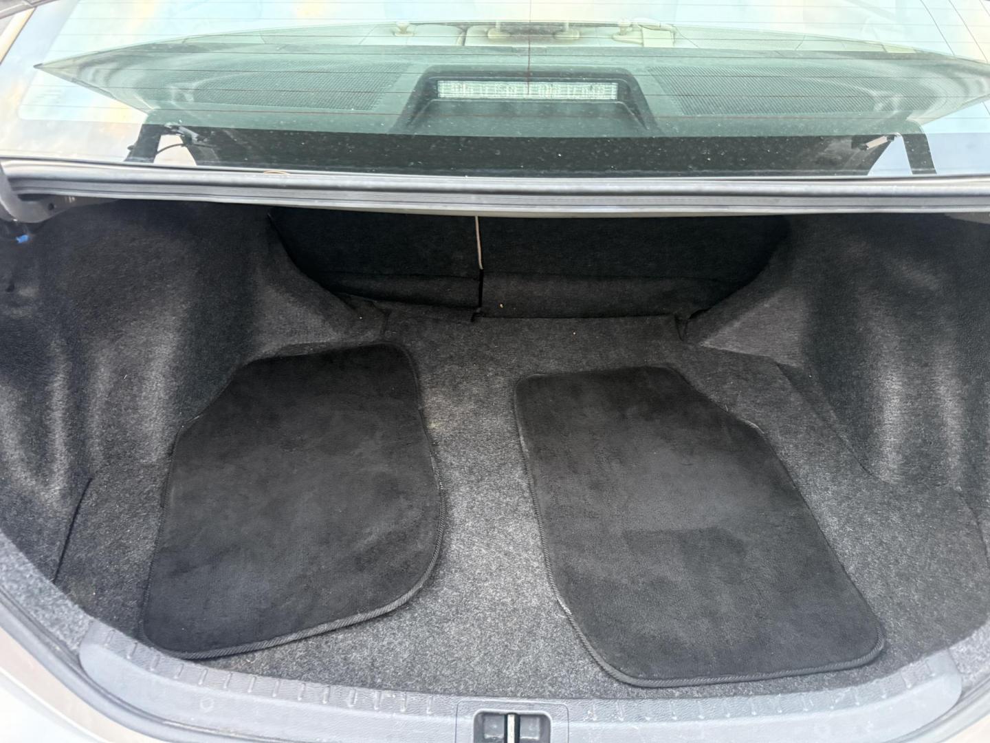 2016 Gray /Tan Toyota Corolla LE (2T1BURHE6GC) with an 1.8L I4 DOHC 16V engine, Automatic transmission, located at 11115 Chardon Rd. , Chardon, OH, 44024, (440) 214-9705, 41.580246, -81.241943 - Enjoy reliability, efficiency, and comfort in this 2016 Toyota Corolla LE. Powered by a fuel-efficient 1.8L I4 engine, this sedan delivers up to 37 MPG on the highway and features selectable ECO and Sport modes for a personalized driving experience. The well-appointed interior includes single zone a - Photo#29