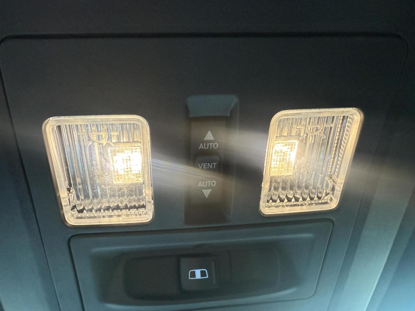 2017 White /Black RAM 1500 Limited Crew Cab SWB 4WD (1C6RR7PT4HS) with an 5.7L V8 OHV 16V engine, 8A transmission, located at 11115 Chardon Rd. , Chardon, OH, 44024, (440) 214-9705, 41.580246, -81.241943 - 2017 Ram 1500 Crew Cab Limited 4WD – Luxury and Power Combined Experience top-tier performance and comfort in this 2017 Ram 1500 Crew Cab Limited 4WD. Powered by a legendary 5.7L HEMI V8 engine with 395 HP and 410 lb-ft of torque, this truck offers an 8-speed automatic transmission, on-demand 4 - Photo#40