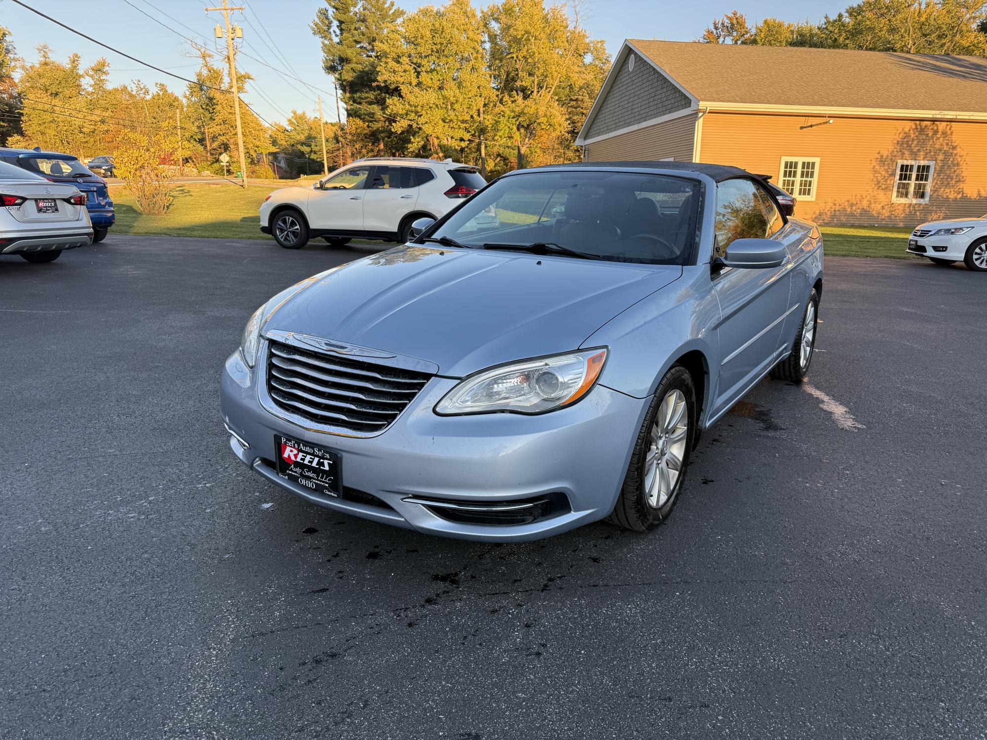 photo of 2012 Chrysler 200 Touring Convertible