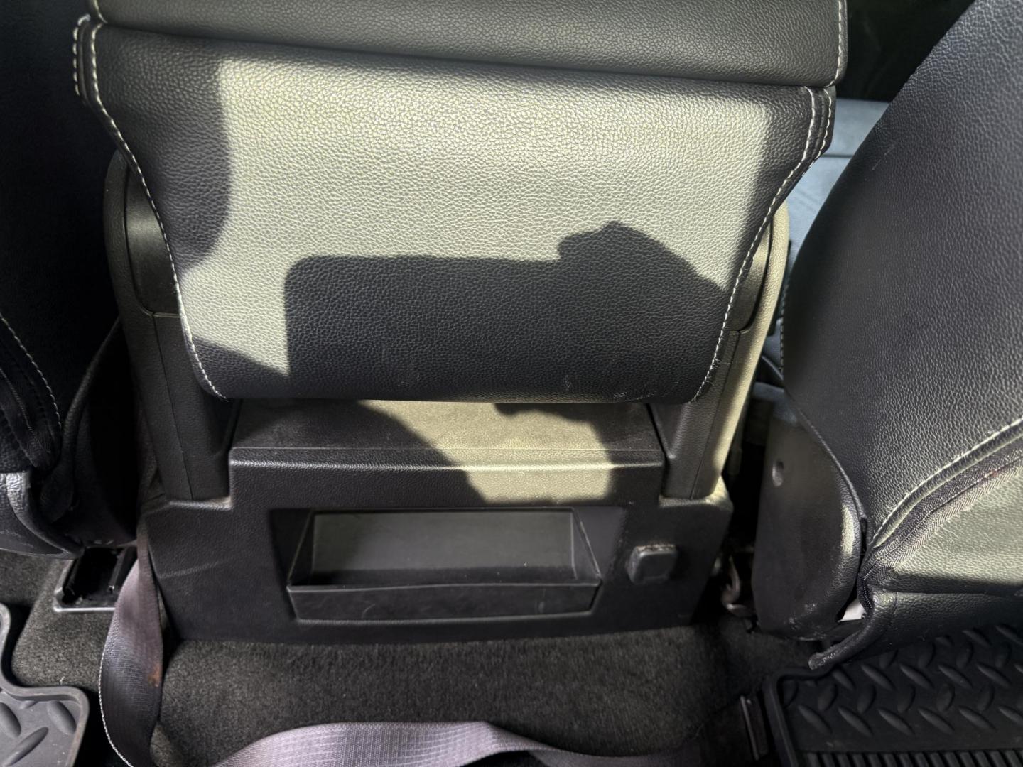 2017 White /Black Chevrolet Silverado 3500HD LT Double Cab Long Box 4WD (1GC2KZEG4HZ) with an 6.0L V8 OHV 16V FFV engine, 6A transmission, located at 547 E. Main St., Orwell, OH, 44076, (440) 437-5893, 41.535435, -80.847855 - Built to Haul, Loaded with Comfort – 2017 Silverado 3500 HD LT Double Cab Get the job done with confidence in this 2017 Chevrolet Silverado 3500 HD LT Double Cab Long Bed 4WD. Powered by a robust 6.0L Vortec V8 engine and a 6-speed automatic transmission with 4.10 gearing, this truck boasts a mas - Photo#36