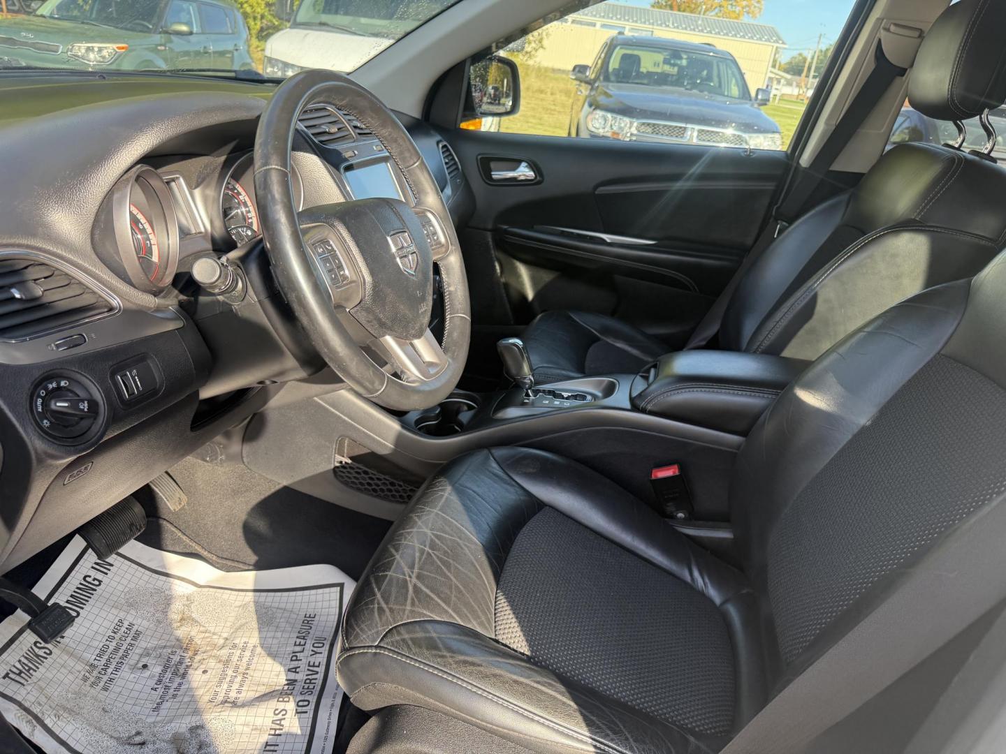 2018 White /Black Dodge Journey Crossroad AWD (3C4PDDGG1JT) with an 3.6L V6 DOHC 24V engine, 6A transmission, located at 547 E. Main St., Orwell, OH, 44076, (440) 437-5893, 41.535435, -80.847855 - Adventure-Ready and Family-Focused – 2018 Dodge Journey Crossroad AWD Embrace every journey with confidence in this 2018 Dodge Journey Crossroad AWD. Powered by the reliable 3.6L Pentastar V6 engine and a smooth 6-speed automatic transmission, this SUV delivers spirited performance while achiev - Photo#17