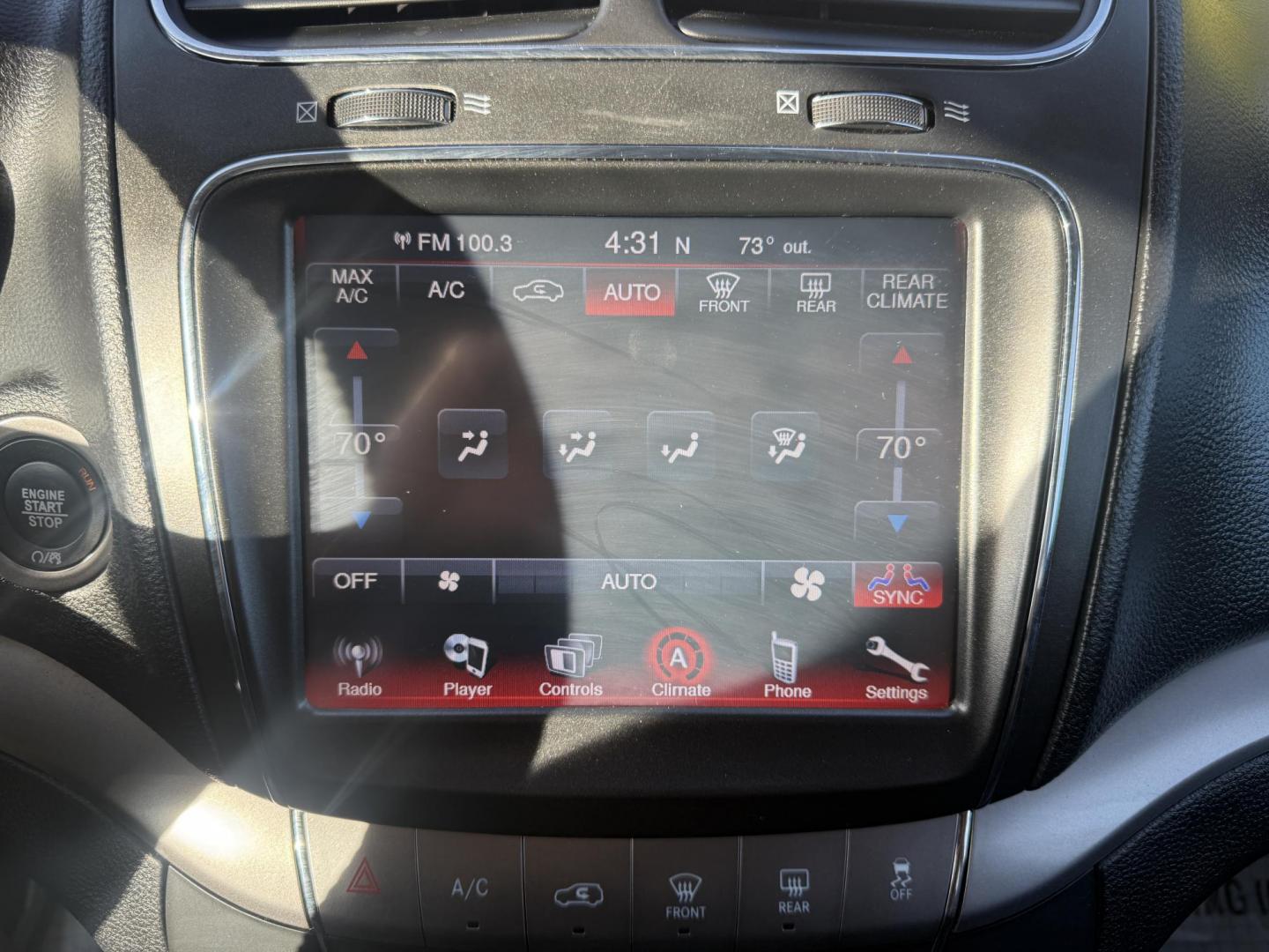 2018 White /Black Dodge Journey Crossroad AWD (3C4PDDGG1JT) with an 3.6L V6 DOHC 24V engine, 6A transmission, located at 547 E. Main St., Orwell, OH, 44076, (440) 437-5893, 41.535435, -80.847855 - Adventure-Ready and Family-Focused – 2018 Dodge Journey Crossroad AWD Embrace every journey with confidence in this 2018 Dodge Journey Crossroad AWD. Powered by the reliable 3.6L Pentastar V6 engine and a smooth 6-speed automatic transmission, this SUV delivers spirited performance while achiev - Photo#28
