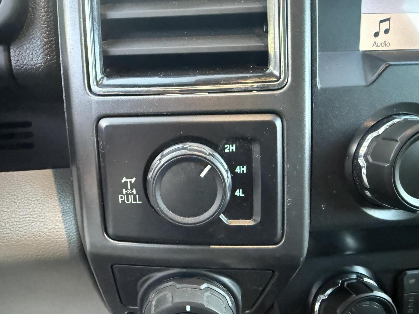 2019 Red /Gray Ford F-150 XLT SuperCrew 5.5-ft. Bed 4WD (1FTEW1E43KF) with an 3.5L V6 Twin Turbo engine, 10 Speed Automatic Transmission transmission, located at 11115 Chardon Rd. , Chardon, OH, 44024, (440) 214-9705, 41.580246, -81.241943 - Photo#30