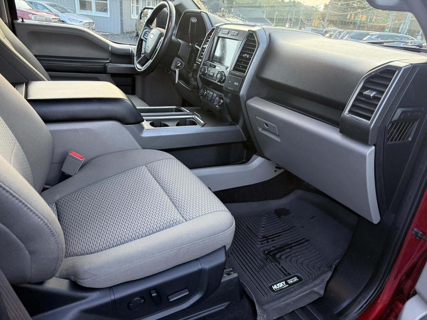 2019 Red /Gray Ford F-150 XLT SuperCrew 5.5-ft. Bed 4WD (1FTEW1E43KF) with an 3.5L V6 Twin Turbo engine, 10 Speed Automatic Transmission transmission, located at 11115 Chardon Rd. , Chardon, OH, 44024, (440) 214-9705, 41.580246, -81.241943 - Photo#49