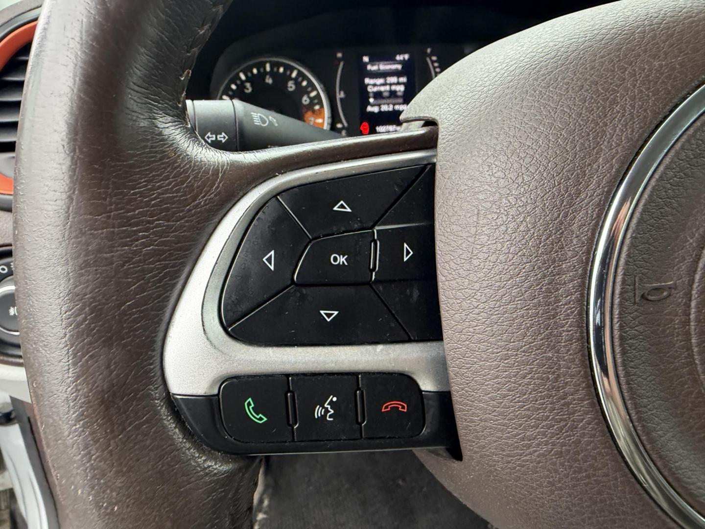 2015 Silver /Gray Jeep Renegade Latitude 4X4 (ZACCJBBH0FP) with an 1.4L I4 DOHC 16V TURBO engine, 6 Speed Manual transmission, located at 11115 Chardon Rd. , Chardon, OH, 44024, (440) 214-9705, 41.580246, -81.241943 - BRAND NEW CLUTH – 2015 Jeep Renegade Latitude 4WD – Adventure-Ready, Efficient, and Packed with Features Embrace every adventure with this 2015 Jeep Renegade Latitude 4WD. Powered by a spirited 1.4L MultiAir Turbo engine and paired with a 6-speed manual transmission, this Renegade offers an e - Photo#23