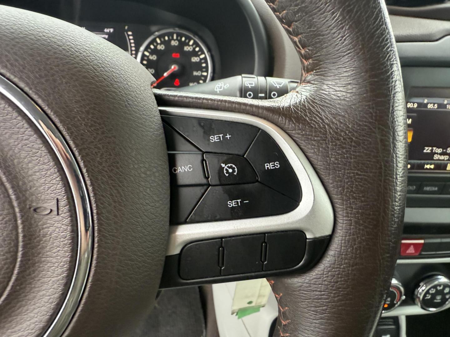 2015 Silver /Gray Jeep Renegade Latitude 4X4 (ZACCJBBH0FP) with an 1.4L I4 DOHC 16V TURBO engine, 6 Speed Manual transmission, located at 11115 Chardon Rd. , Chardon, OH, 44024, (440) 214-9705, 41.580246, -81.241943 - BRAND NEW CLUTH – 2015 Jeep Renegade Latitude 4WD – Adventure-Ready, Efficient, and Packed with Features Embrace every adventure with this 2015 Jeep Renegade Latitude 4WD. Powered by a spirited 1.4L MultiAir Turbo engine and paired with a 6-speed manual transmission, this Renegade offers an e - Photo#24