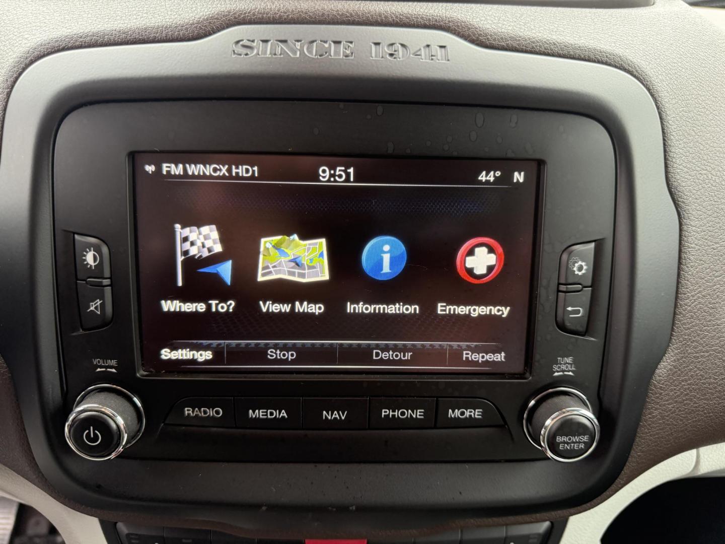 2015 Silver /Gray Jeep Renegade Latitude 4X4 (ZACCJBBH0FP) with an 1.4L I4 DOHC 16V TURBO engine, 6 Speed Manual transmission, located at 11115 Chardon Rd. , Chardon, OH, 44024, (440) 214-9705, 41.580246, -81.241943 - BRAND NEW CLUTH – 2015 Jeep Renegade Latitude 4WD – Adventure-Ready, Efficient, and Packed with Features Embrace every adventure with this 2015 Jeep Renegade Latitude 4WD. Powered by a spirited 1.4L MultiAir Turbo engine and paired with a 6-speed manual transmission, this Renegade offers an e - Photo#26