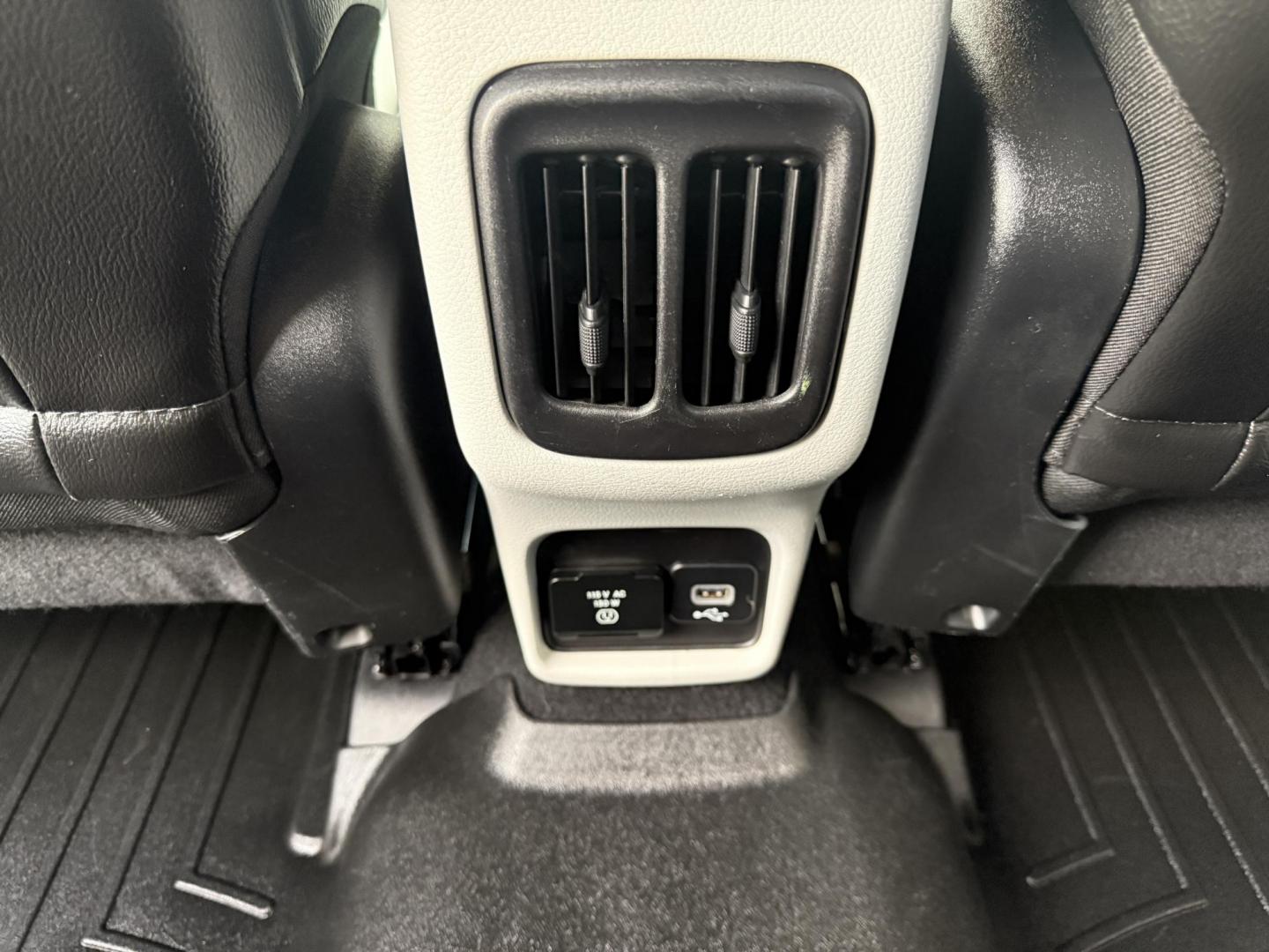 2019 Blue /White Jeep Compass Latitude 4WD (3C4NJDBB6KT) with an 2.4L I4 DOHC 16V engine, Automatic transmission, located at 11115 Chardon Rd. , Chardon, OH, 44024, (440) 214-9705, 41.580246, -81.241943 - 2019 Jeep Compass Latitude 4WD – Versatile, Comfortable, and Adventure-Ready Explore new roads with confidence in this 2019 Jeep Compass Latitude 4WD. Powered by a fuel-efficient 2.4L I4 MultiAir engine, you’ll enjoy up to 30 MPG highway while benefiting from Jeep’s legendary 4WD capability - Photo#38